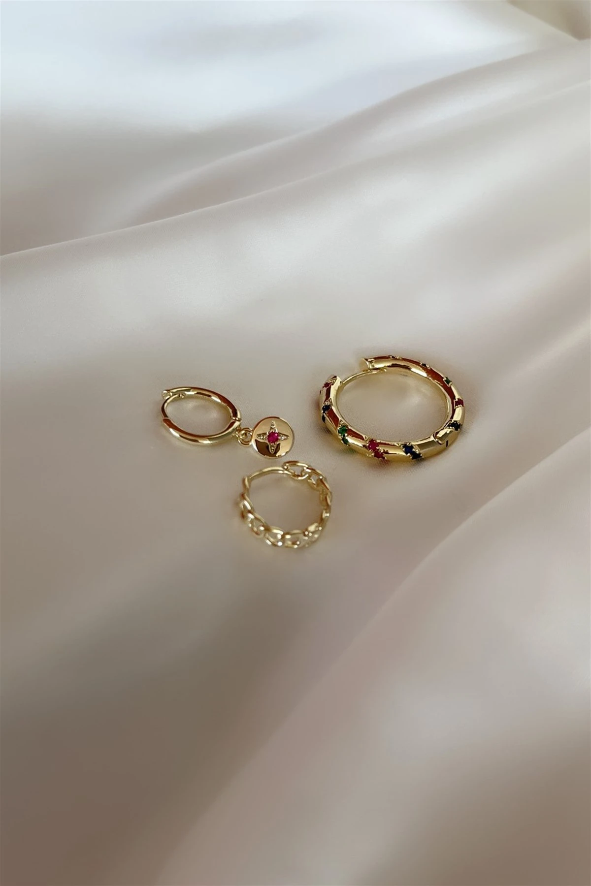 Colorful Ribbon Küpe Seti