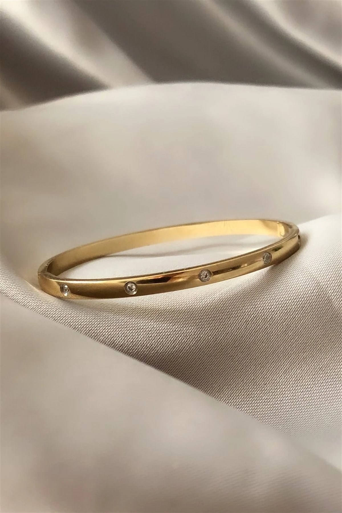 Zirkon Taşlı Düz Bileklik