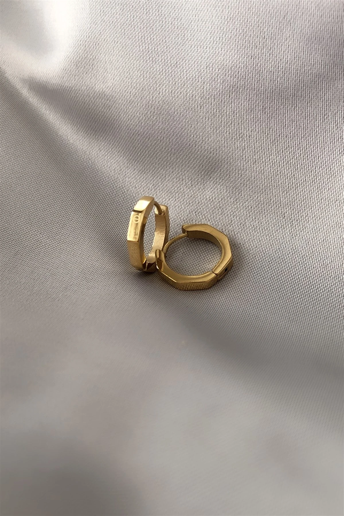 Hexagon Çelik Küpe 1.3 Cm