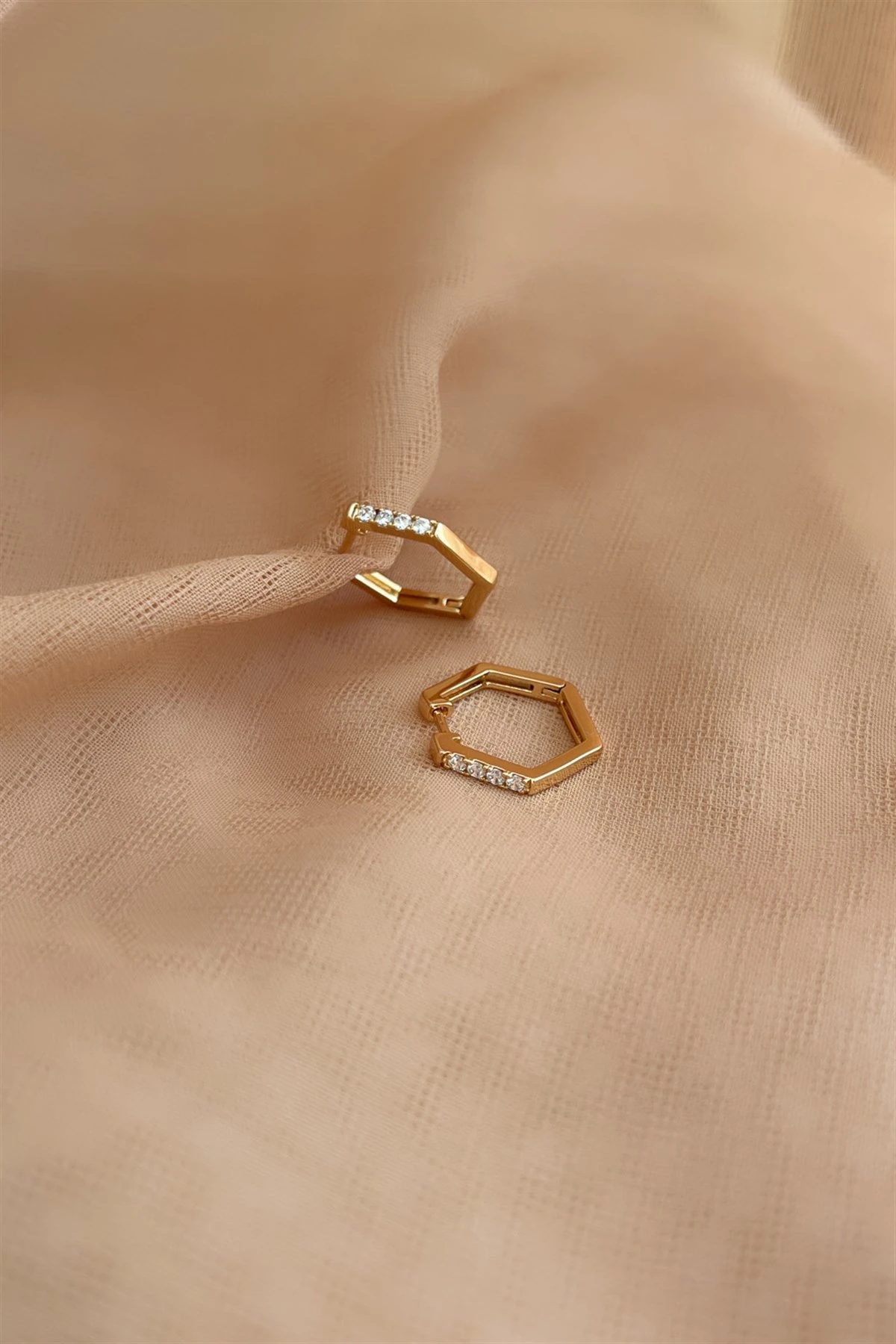 Hexagon Özel Seri Küpe