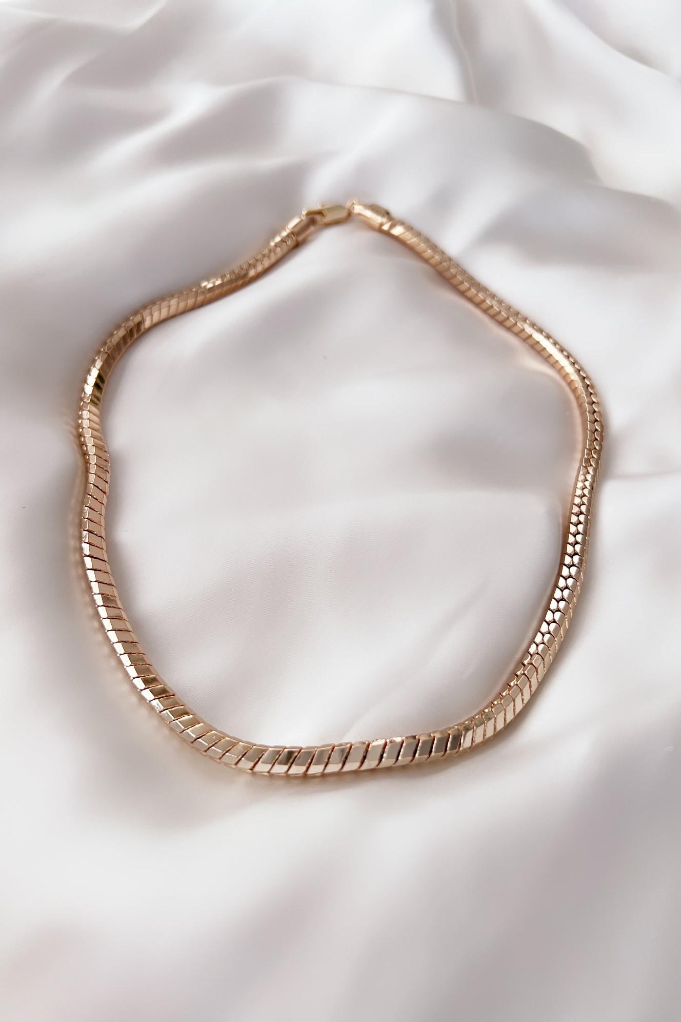 Hose Özel Seri Kolye