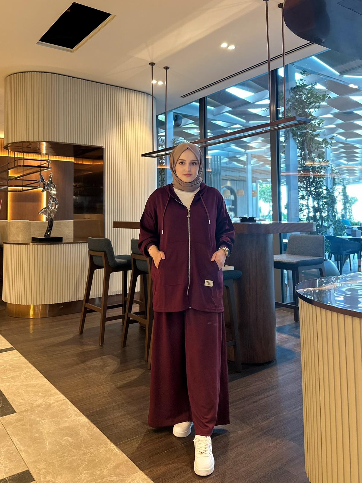 Oysho Zipped Tracksuit Set