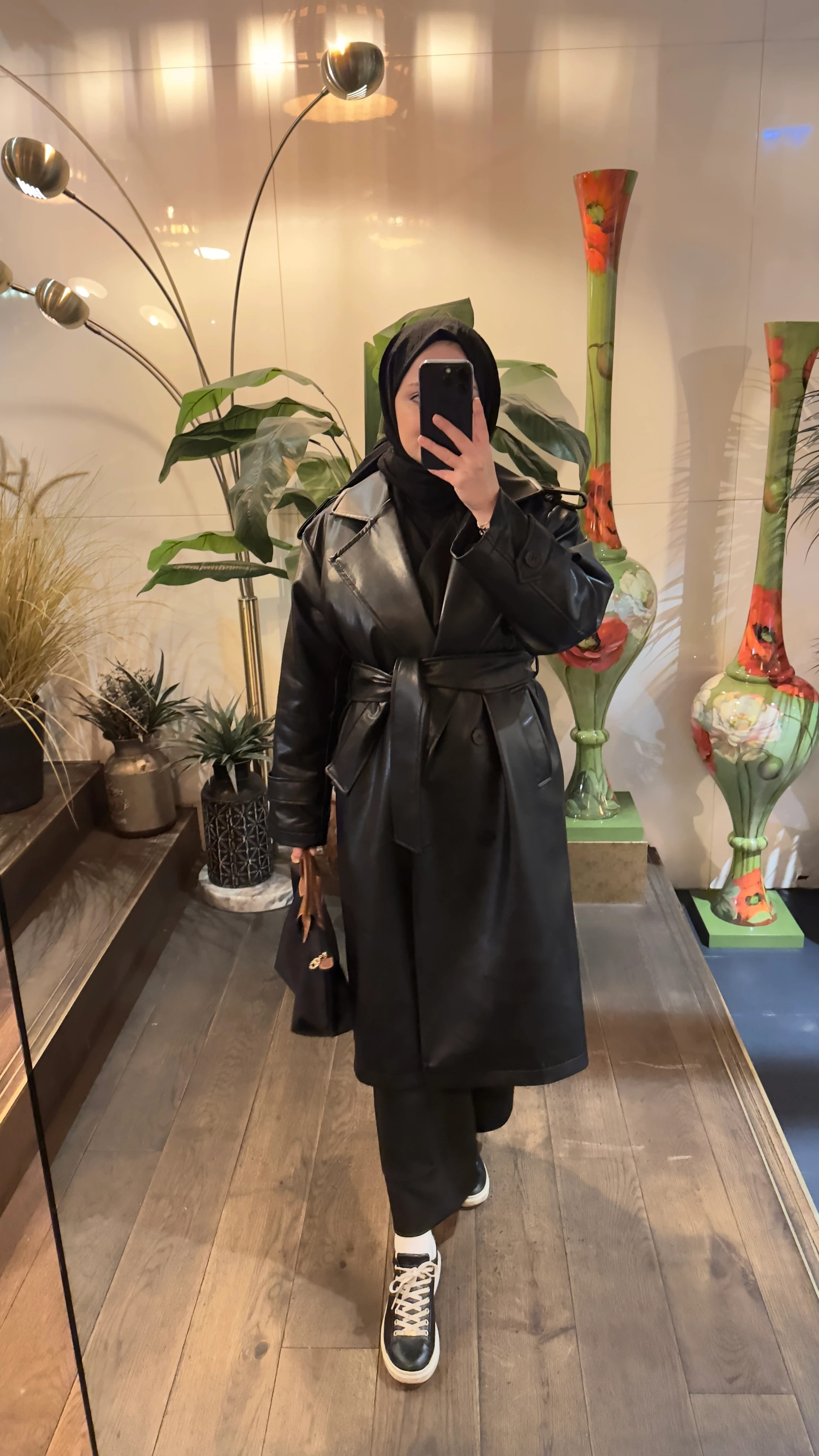 Astarlı Deri Trençkot