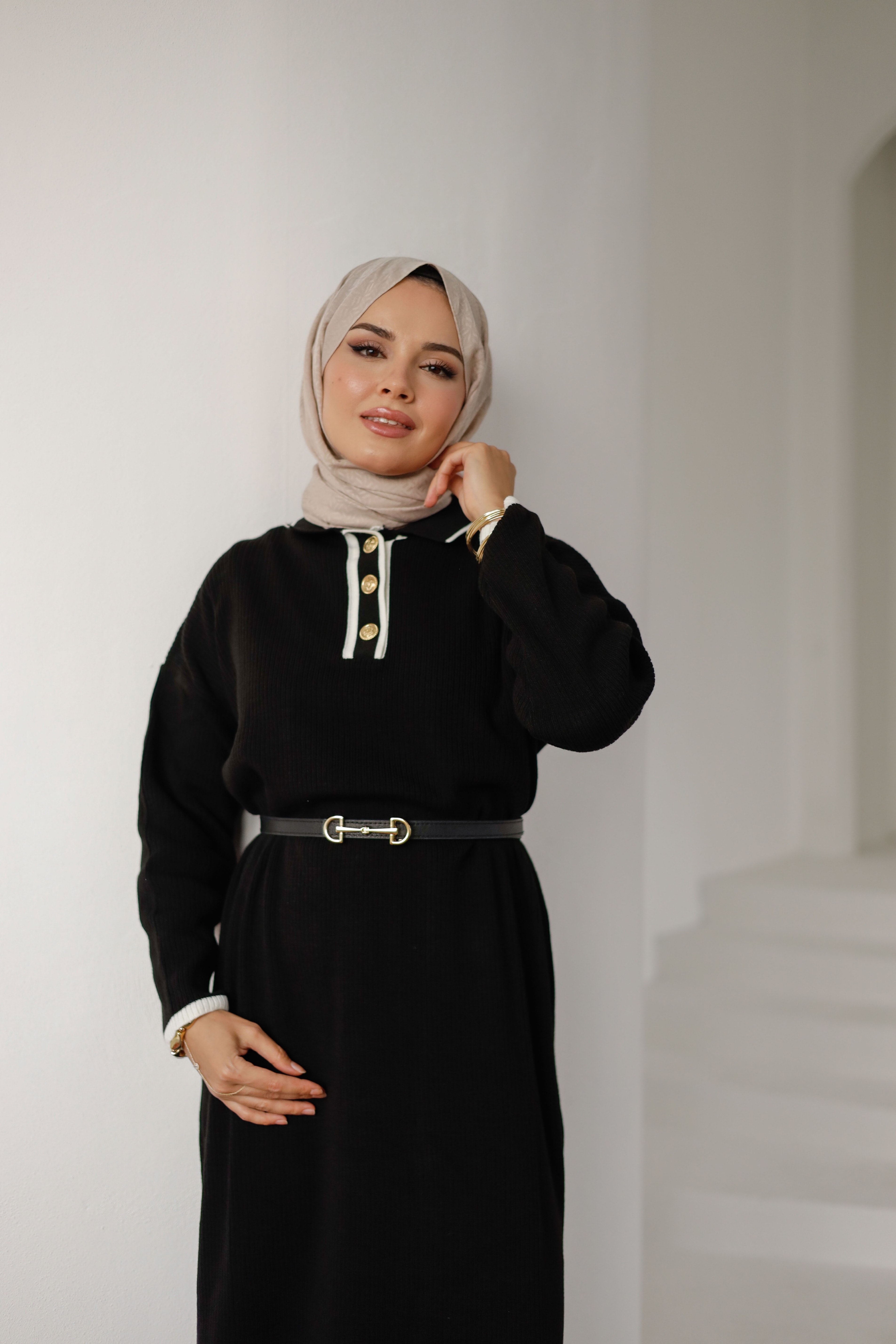 Düğmeli Sona Triko Elbise