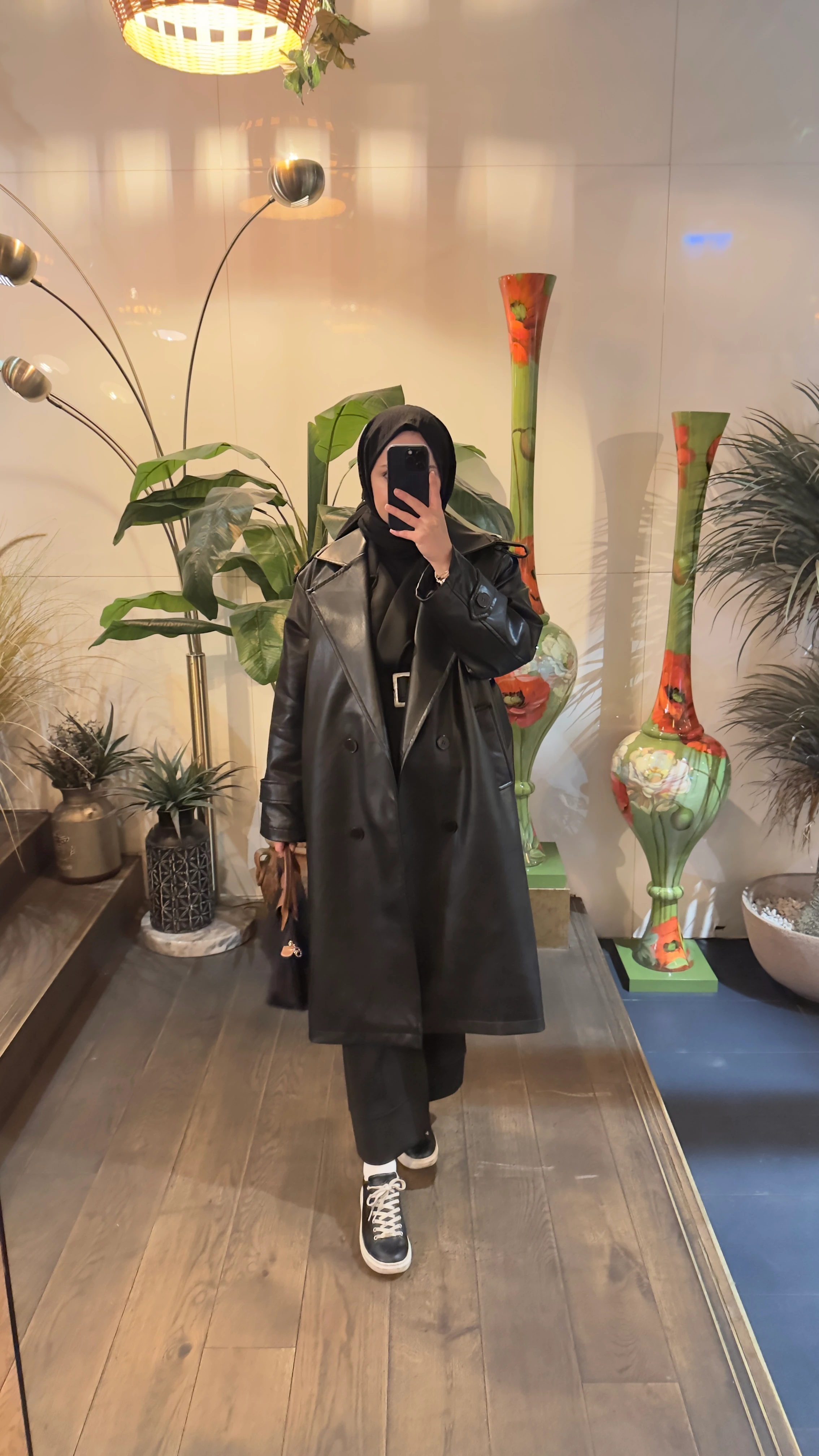 Astarlı Deri Trençkot