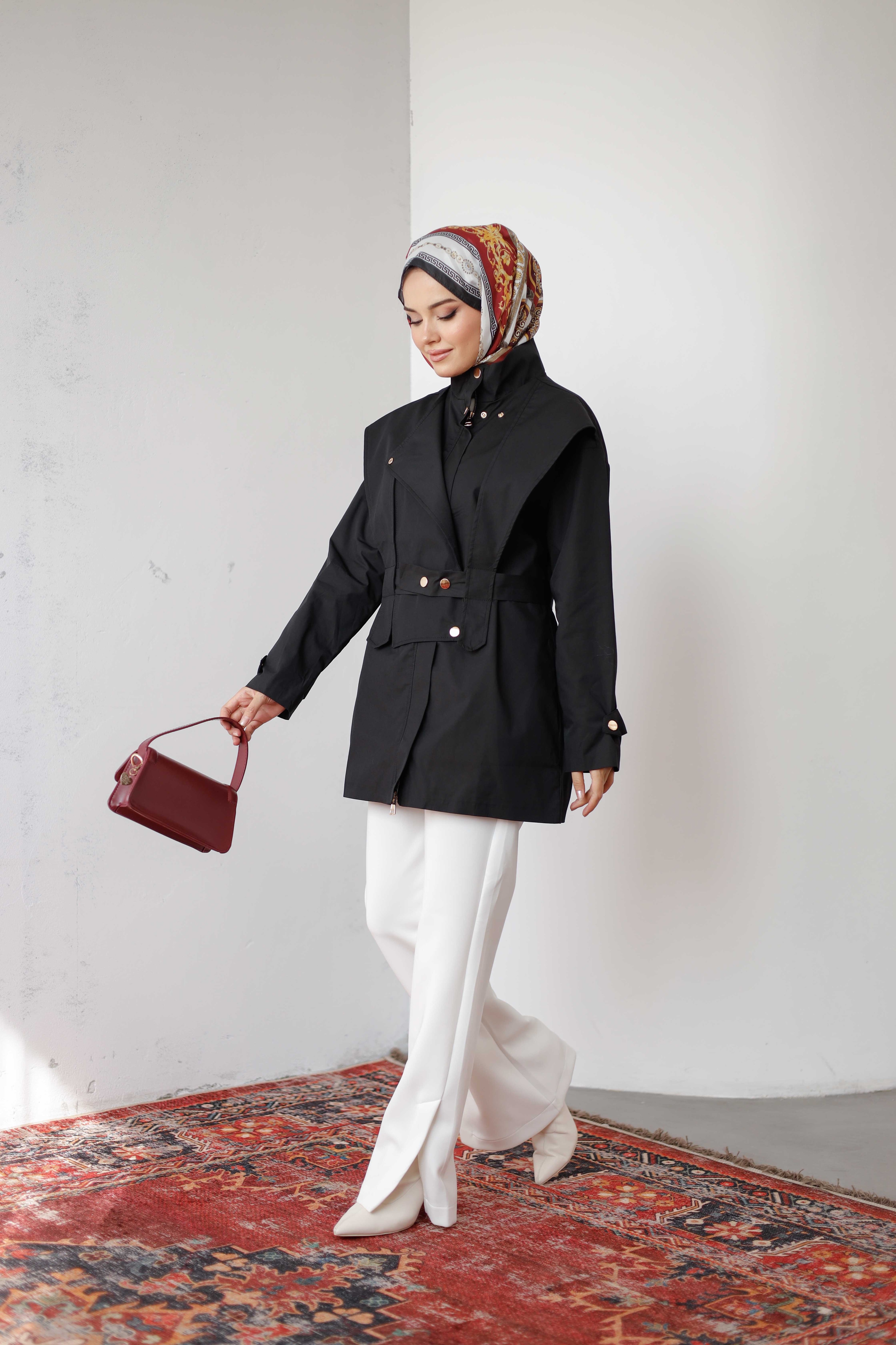 Hane Trench Coat - Black