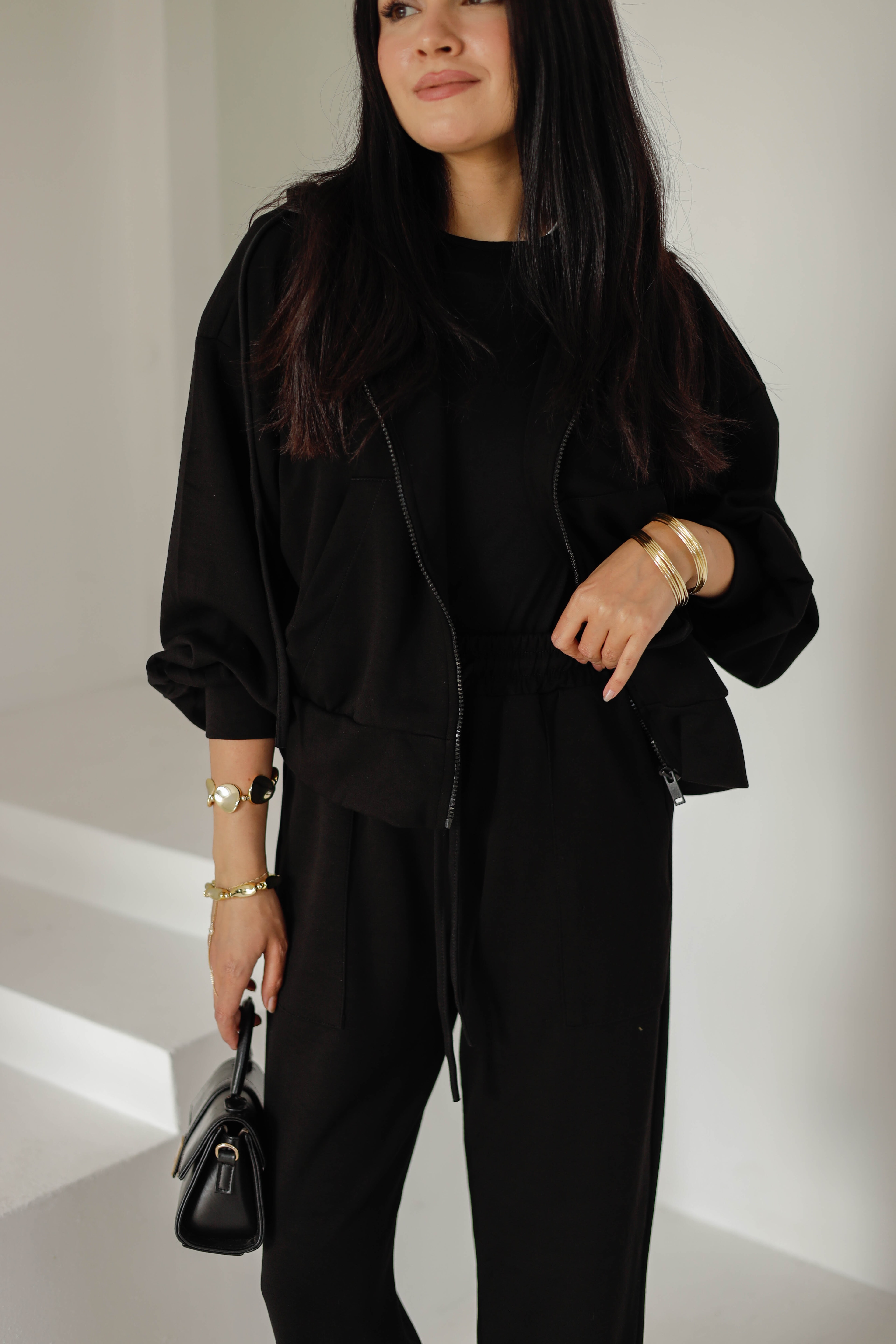 Basic Zip-Up Oysho Set – Black