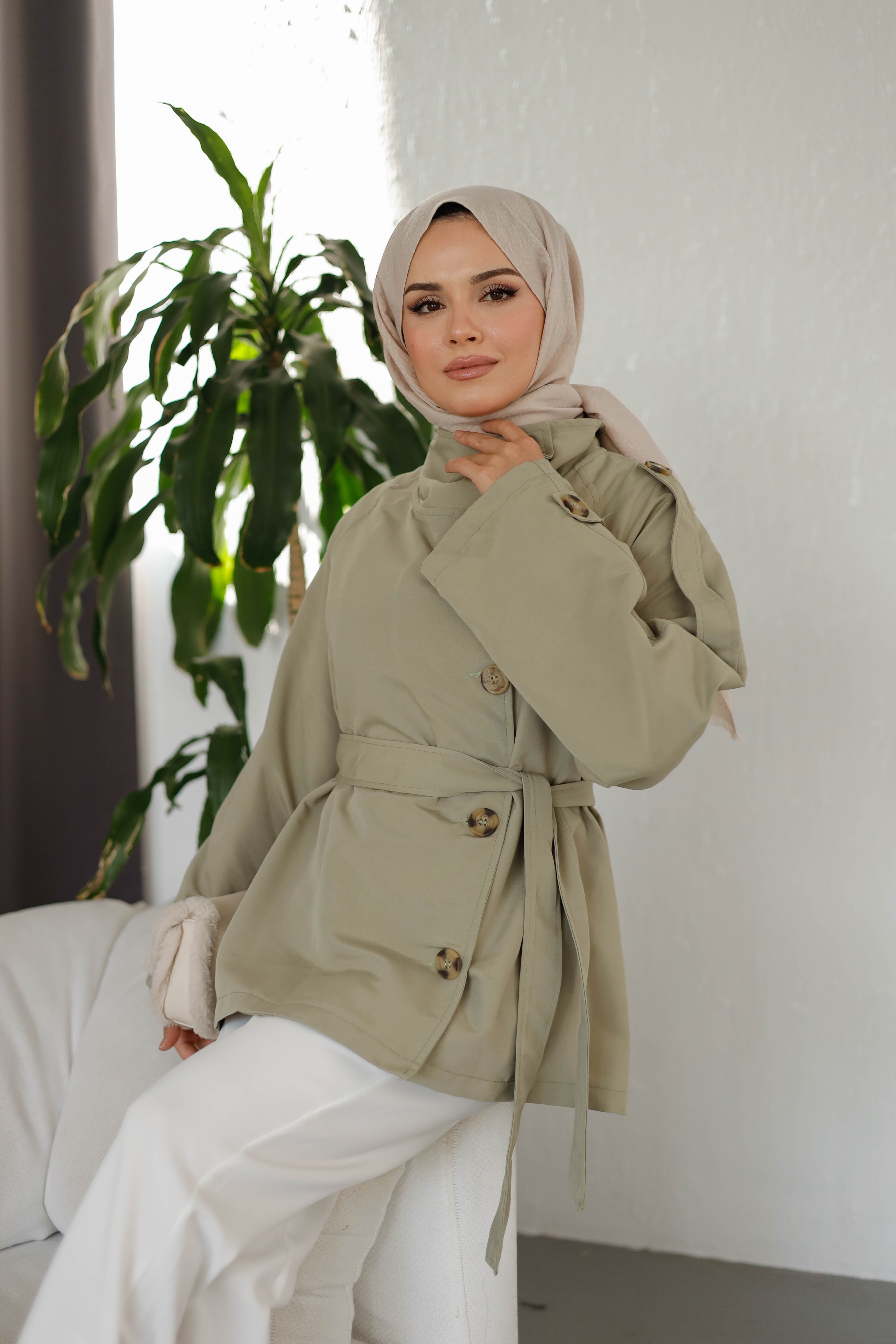 Yan Düğmeli Trençkot