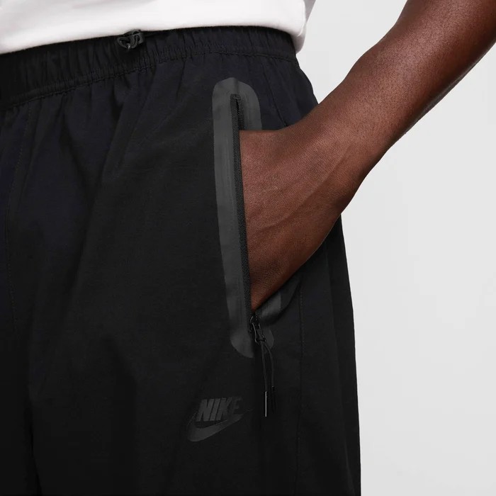 Tech Woven Trousers - Black/Black/Black