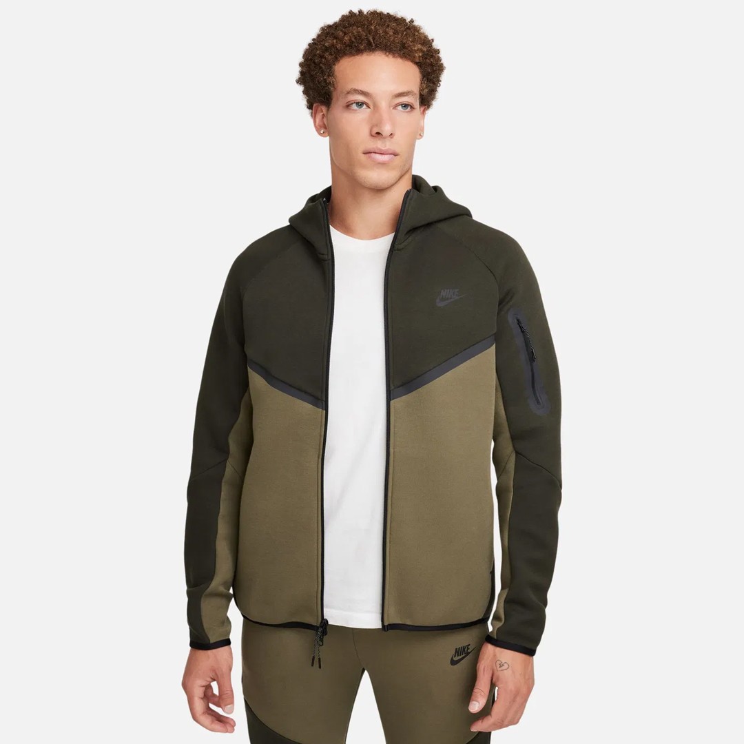 Sequoia/Medium Olive/Black