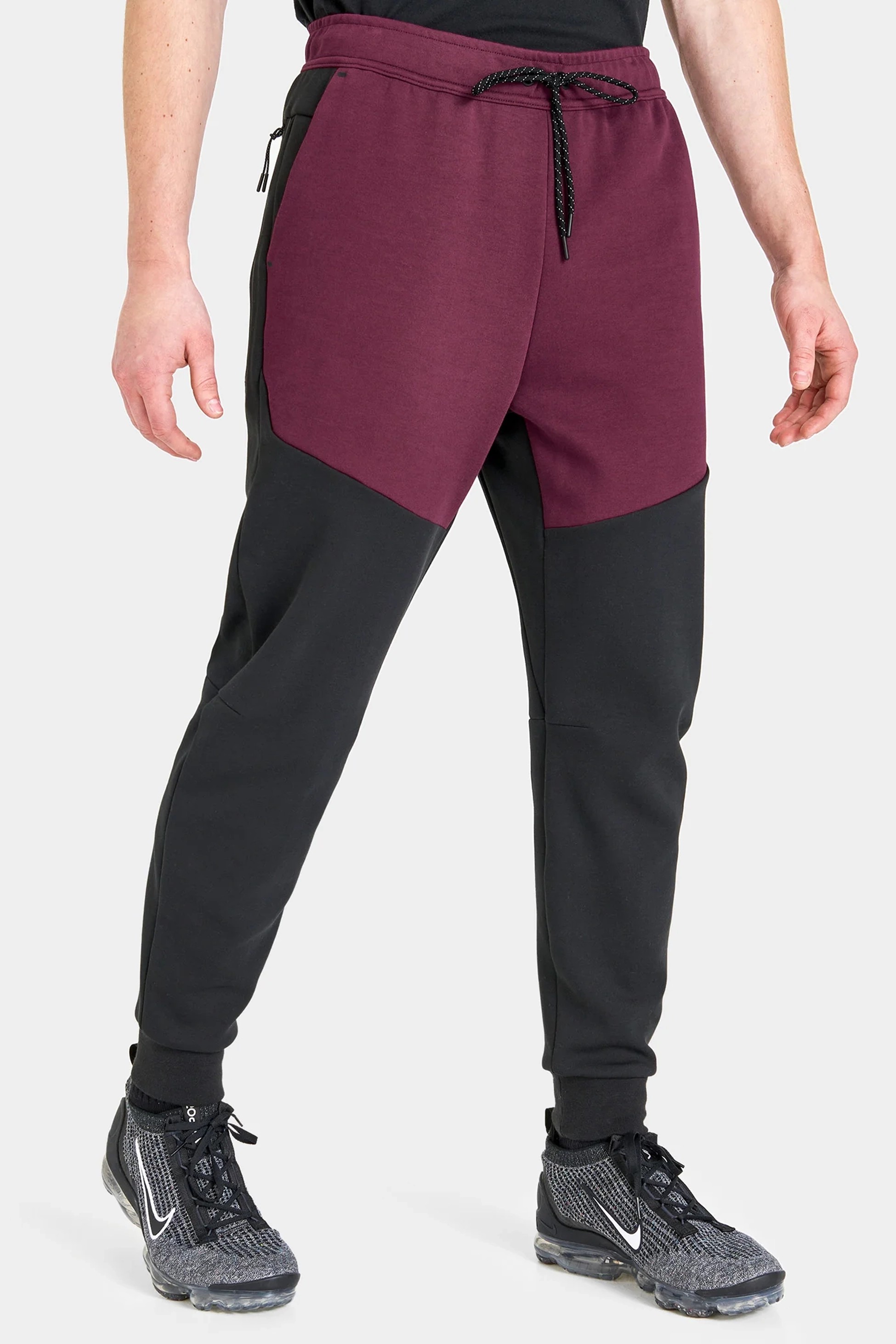 Tech Fleece Joggers - Black/Dark Beetroot/Phantom