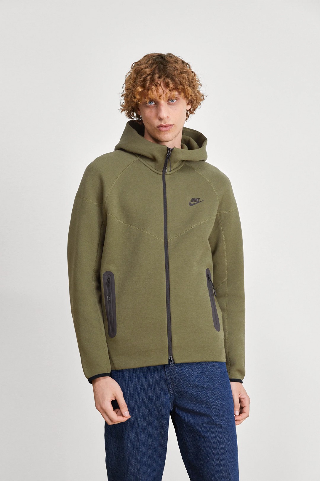 Yeni Tech Fleece Windrunner Kapüşonlu Üst - Medium Olive/Siyah