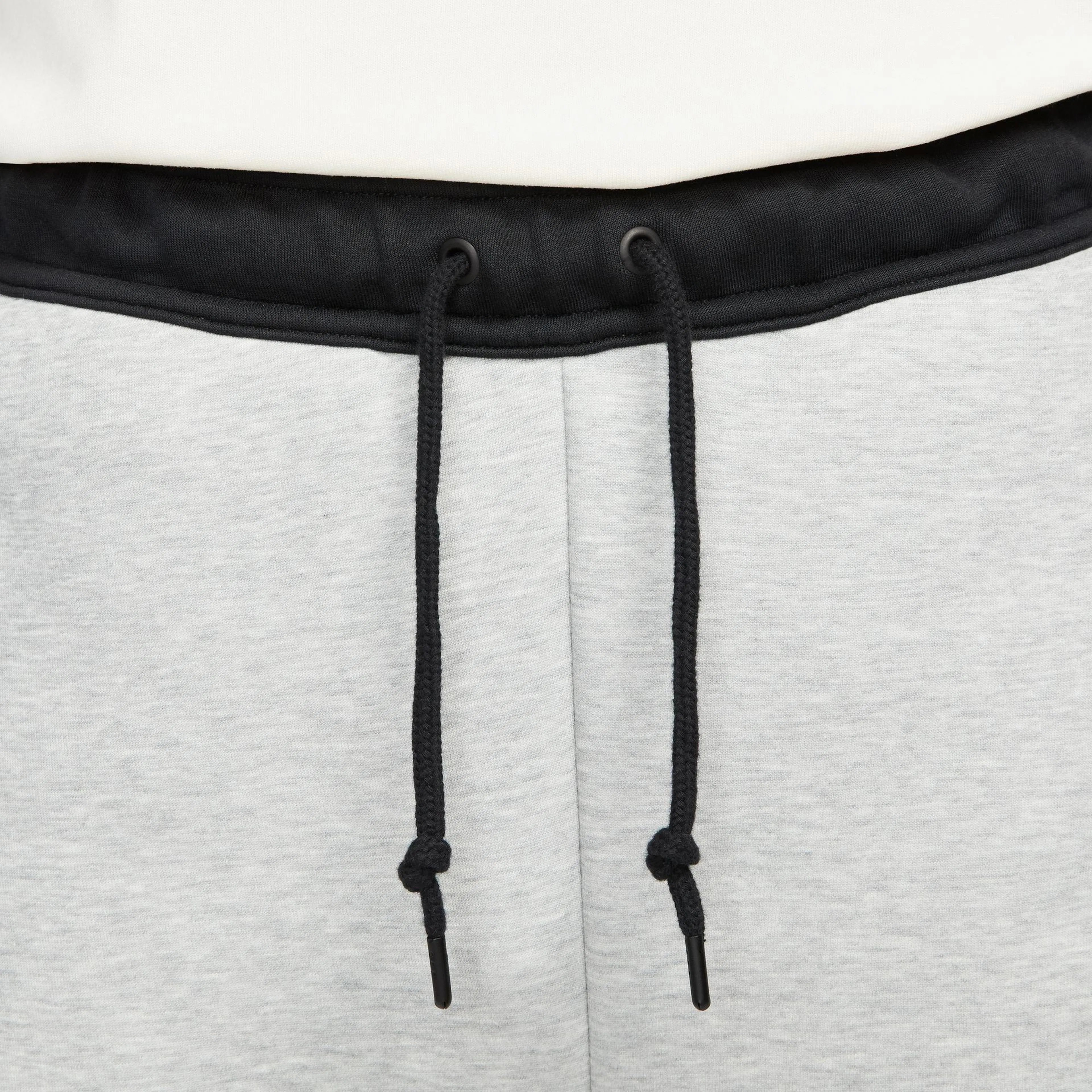 Tech Fleece Joggers - Dark Grey Heather/Siyah/Beyaz