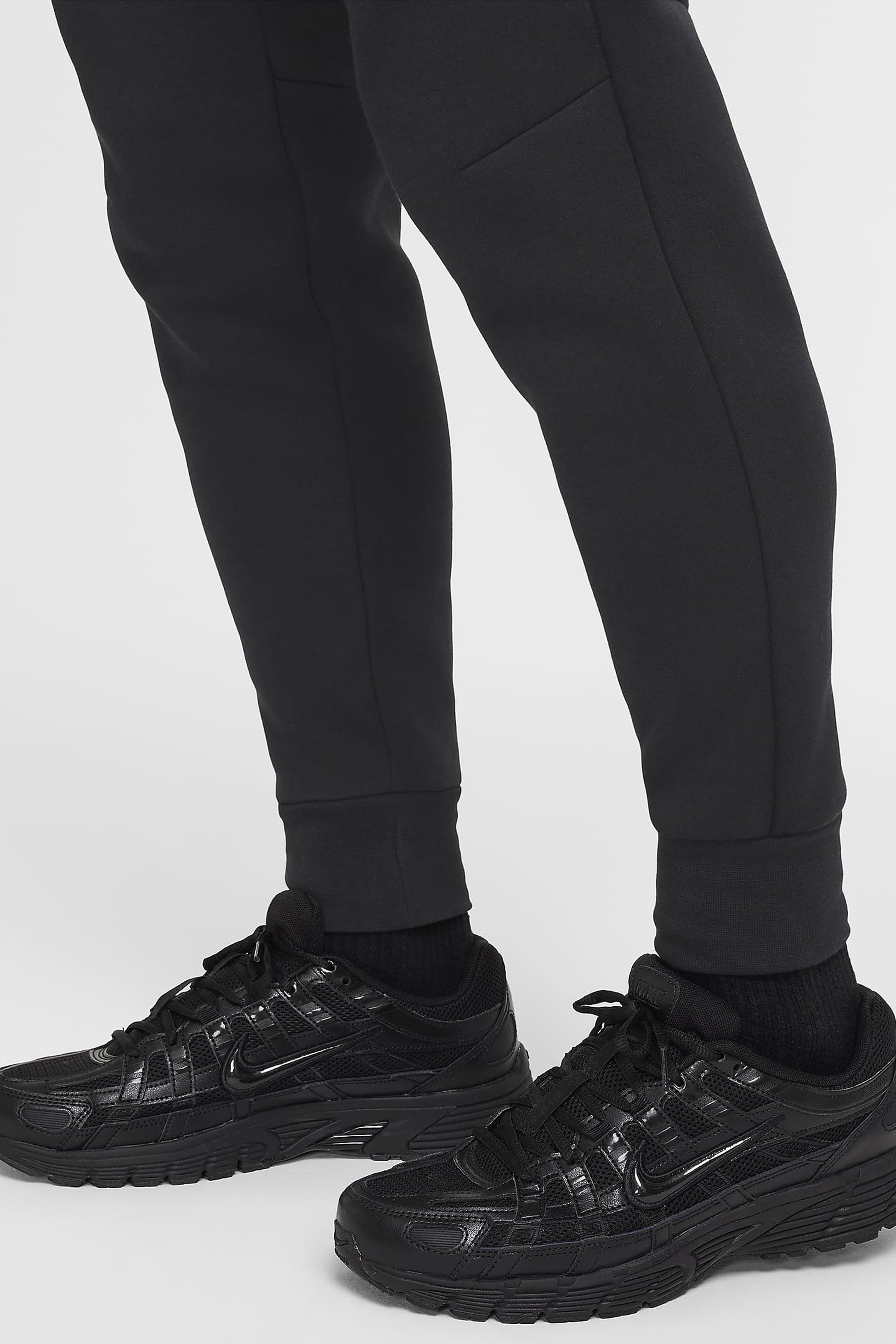 Tech Fleece Joggers - Black/Anthracite/Green Strike