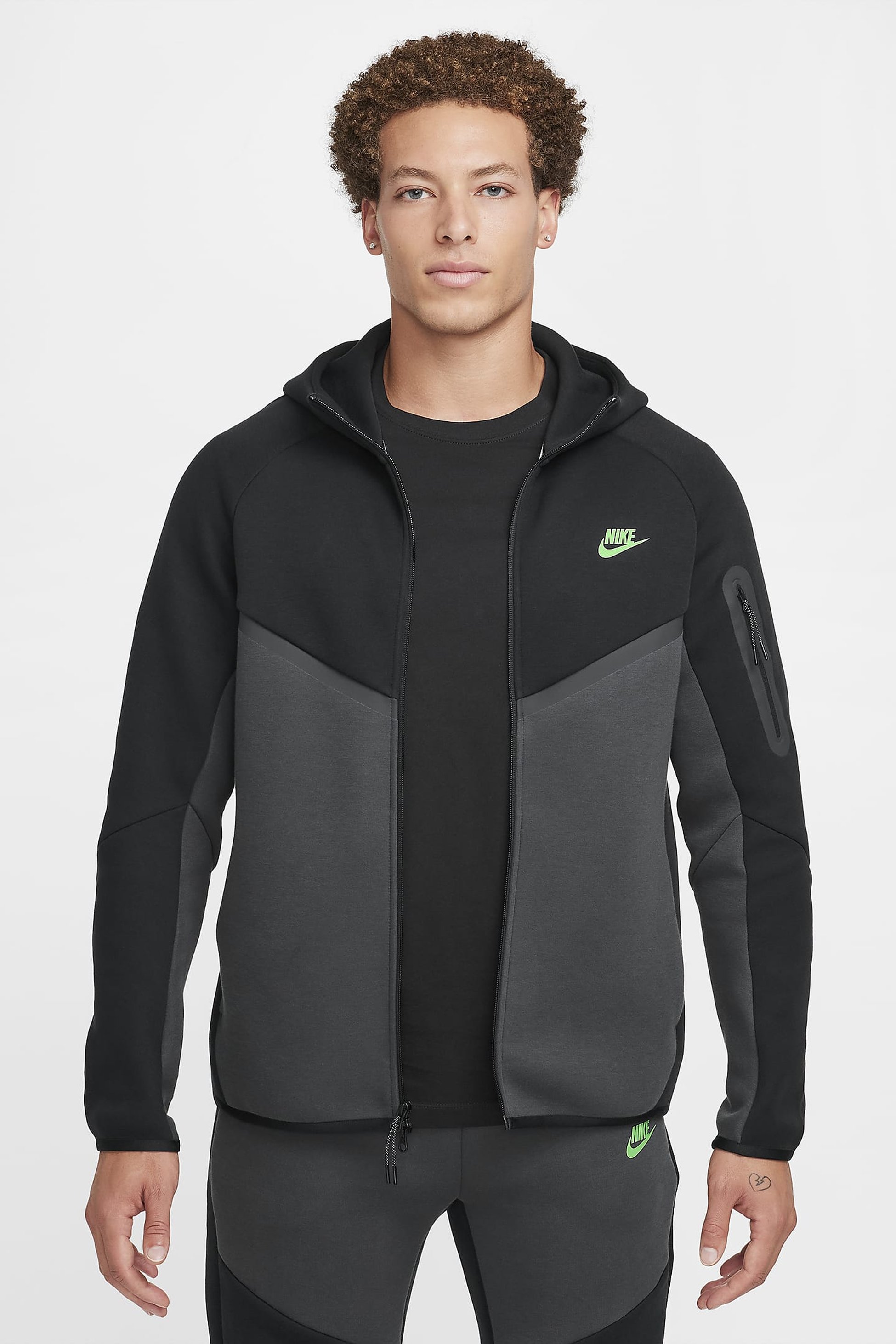 Tech Full-Zip Windrunner Hoodie - Black/Anthracite/Green Strike