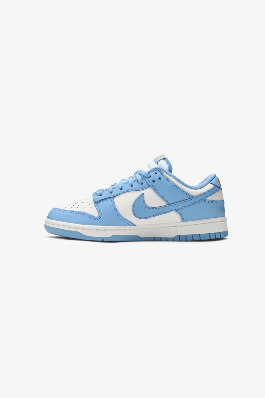red shoes for women nike