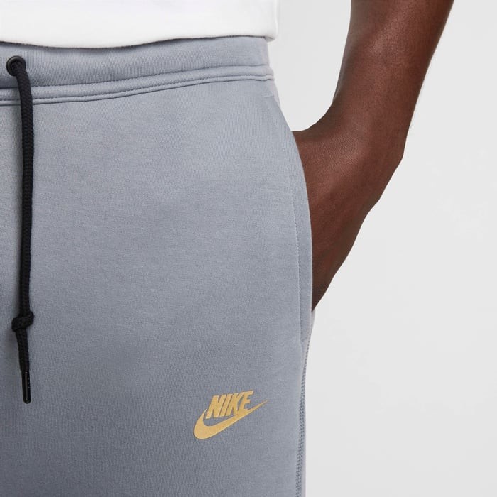 Tech Fleece Joggers - Cool Grey/Metallic Gold