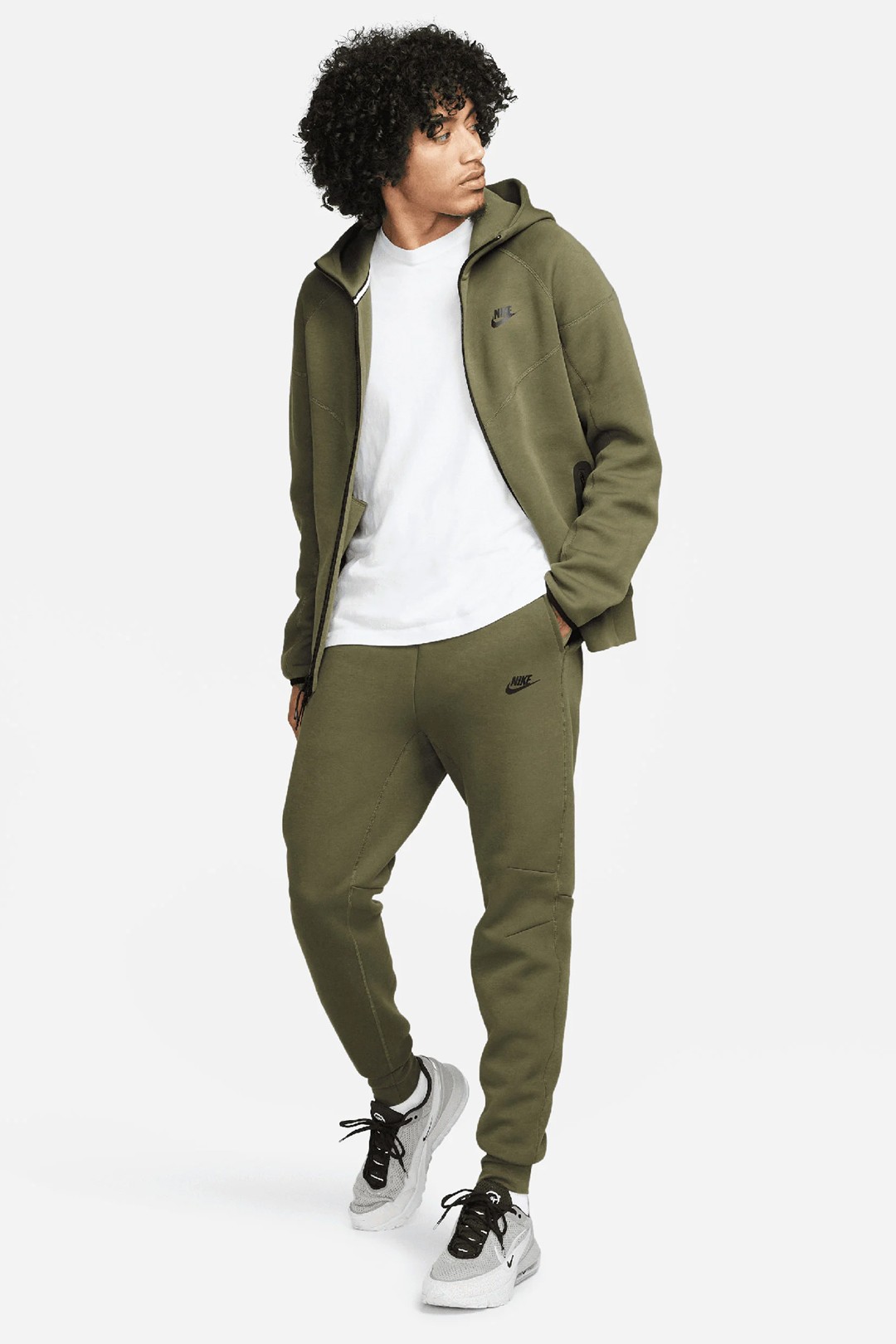 Yeni Tech Fleece Joggers - Medium Olive/Siyah