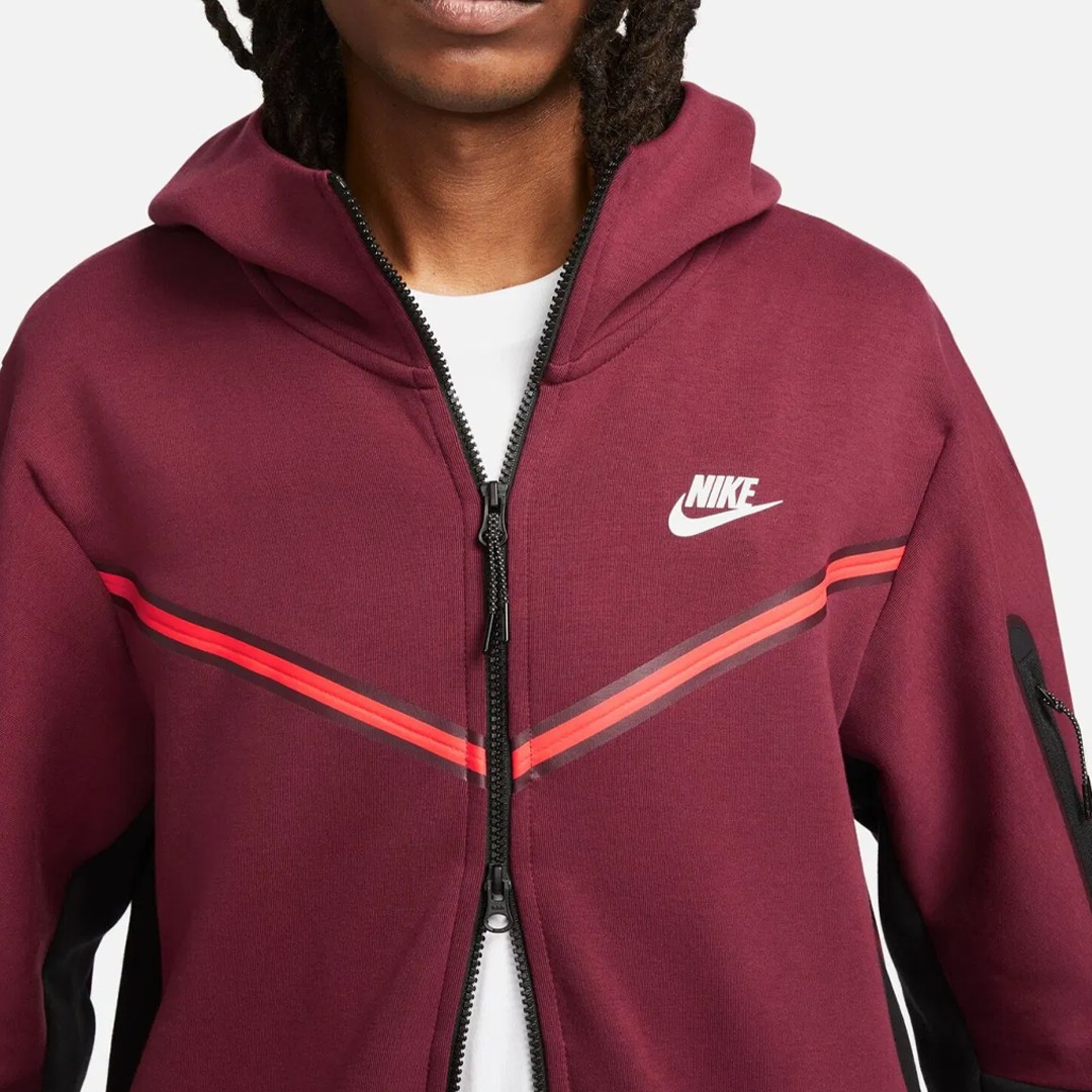 Tech Fleece Full Zip Hoodie - Black/Dark Beetroot/Phantom