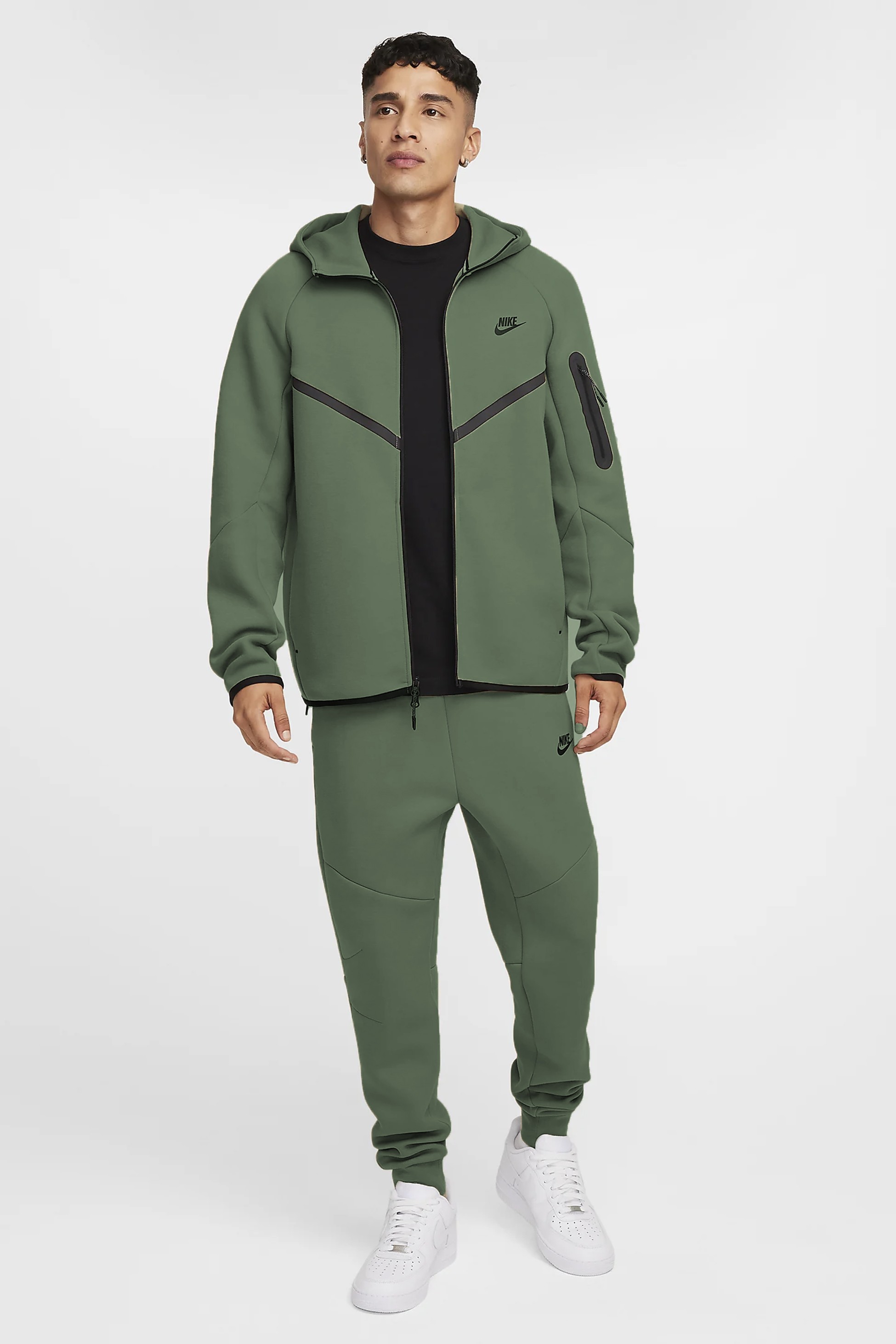 Tech Fleece Joggers - Basil Green