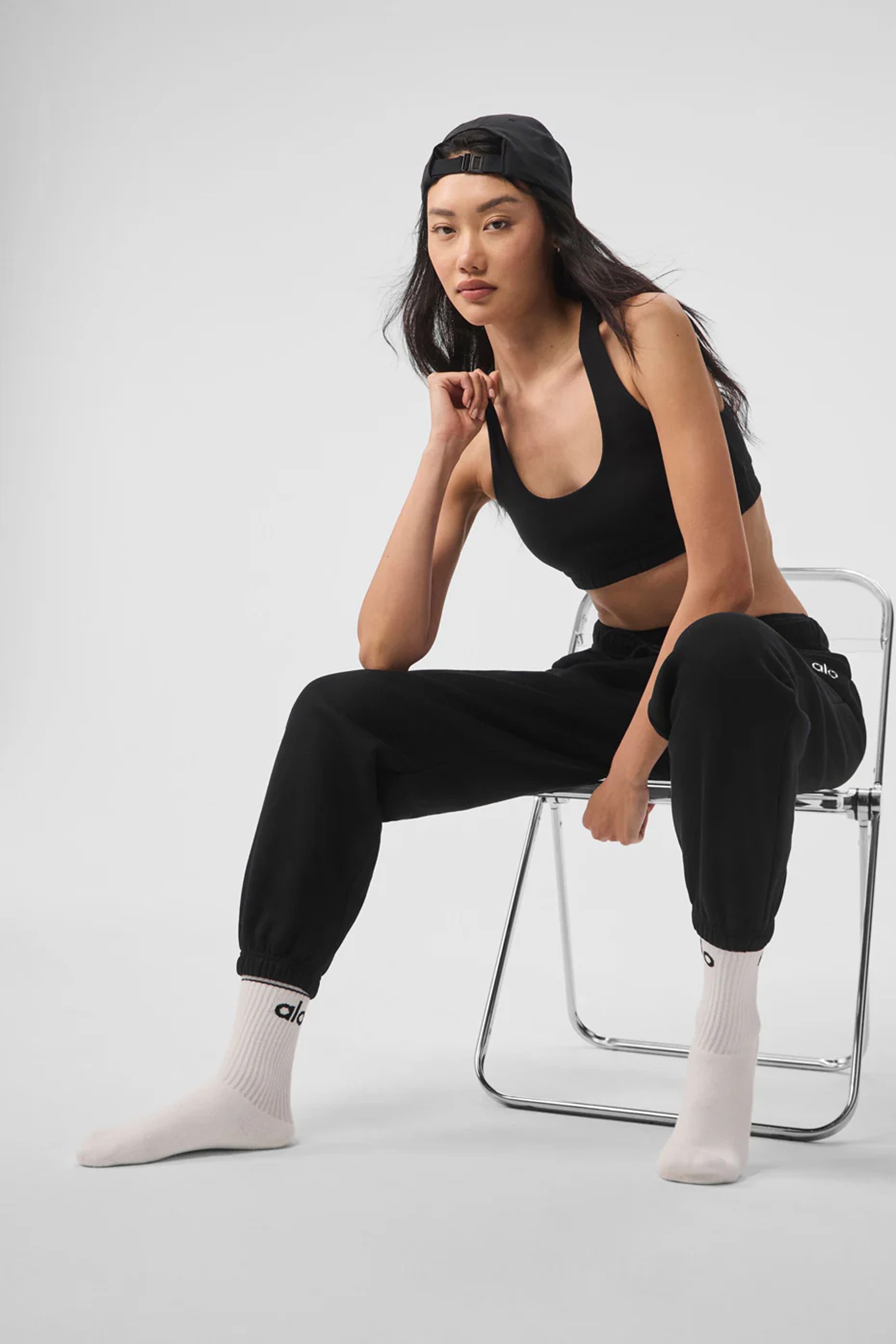 Accolade Straight Leg Sweatpant  - Siyah