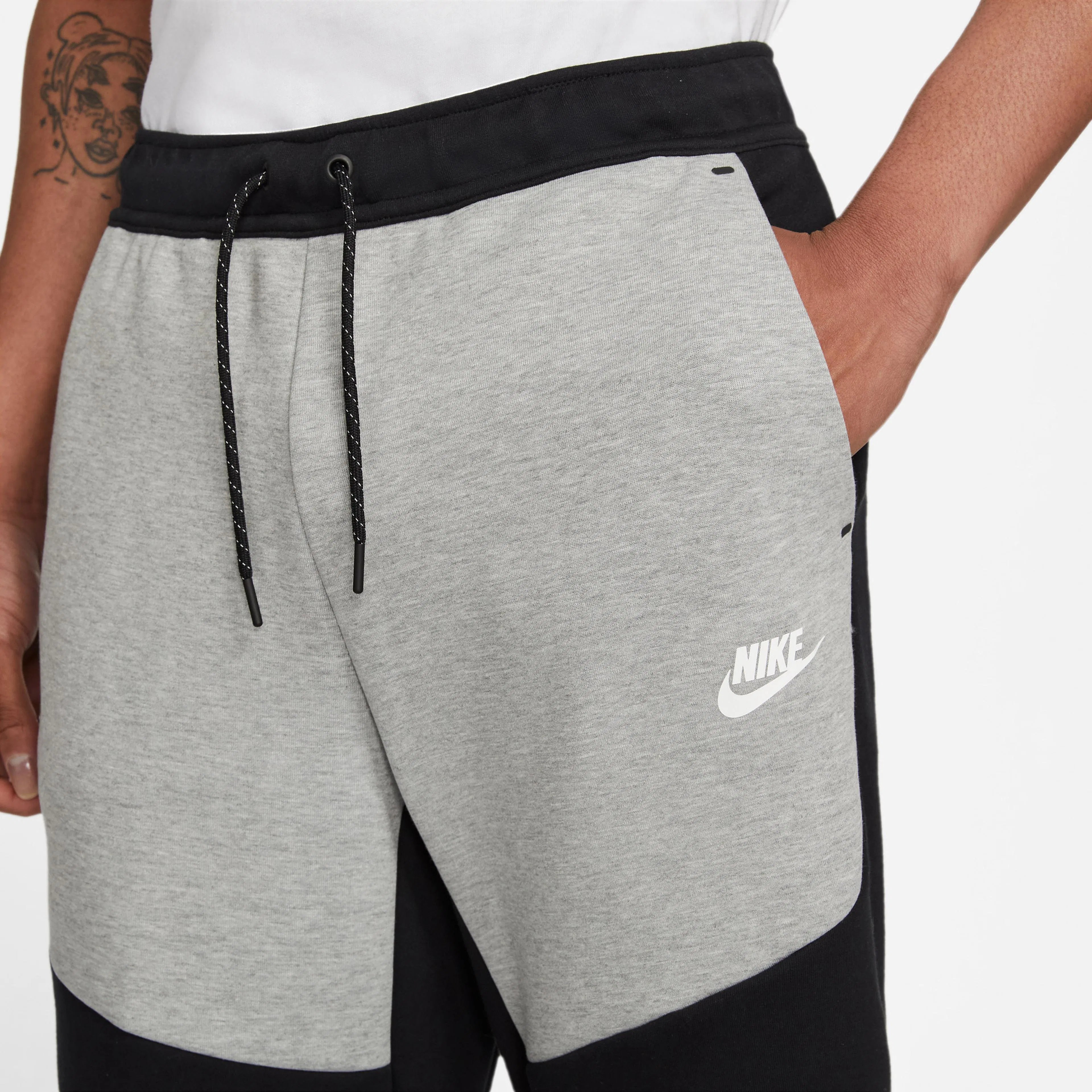 Tech Fleece Joggers - Dark Grey Heather/Black/White