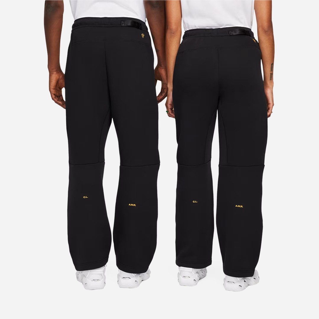 Tech Fleece Eşofman Altı - Black/University Gold