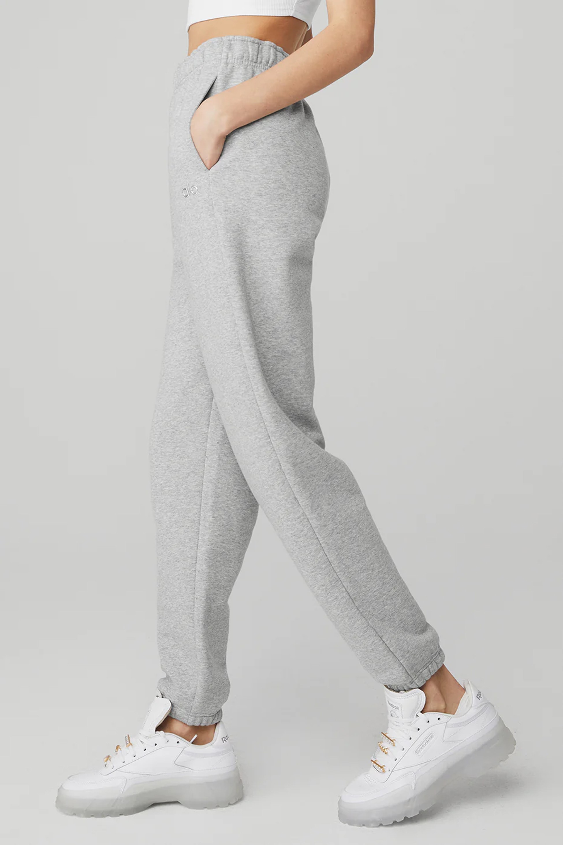 Accolade Straight Leg Sweatpant  - Gri