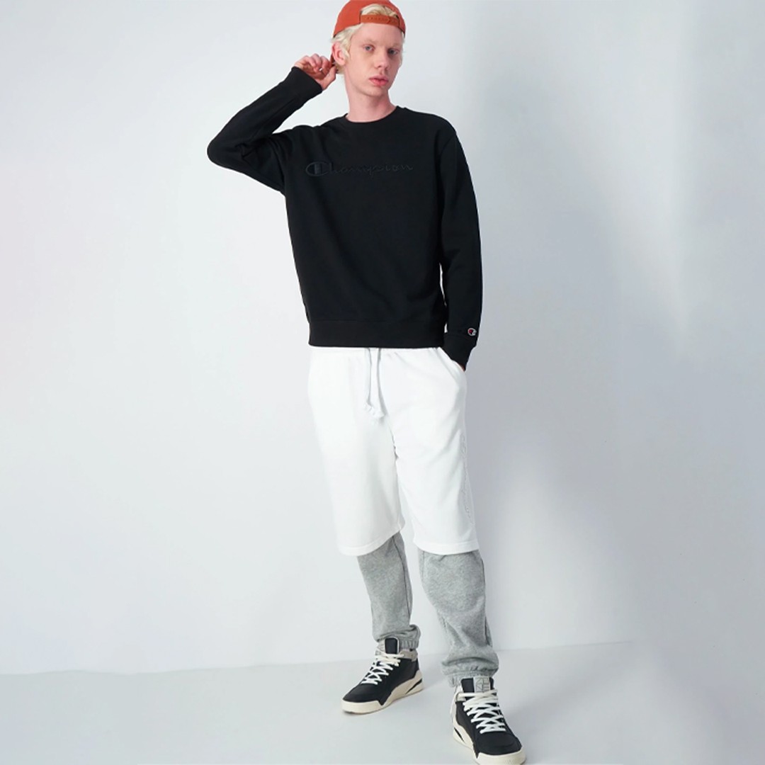 Tonal Embroidery Fleece Sweatshirt