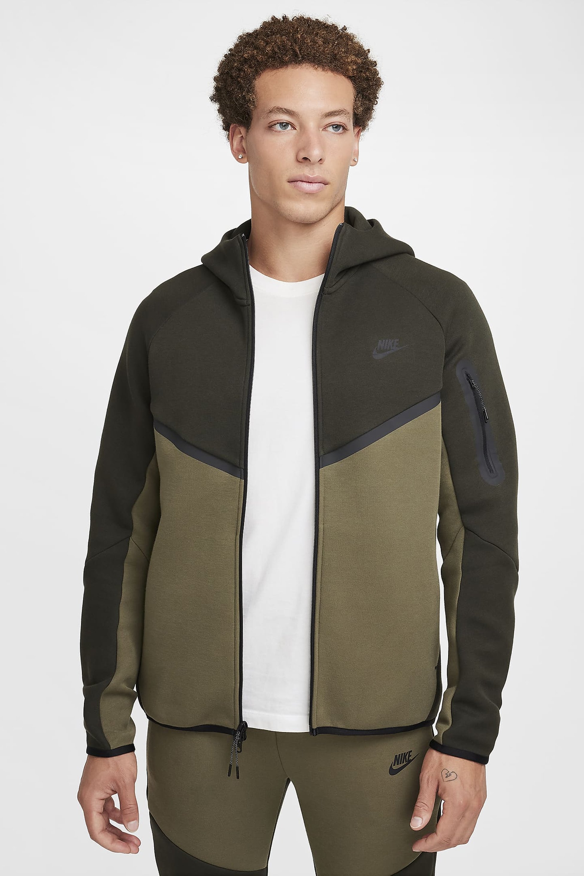 Tech Full-Zip Windrunner Hoodie - Sequoia/Medium Olive/Black