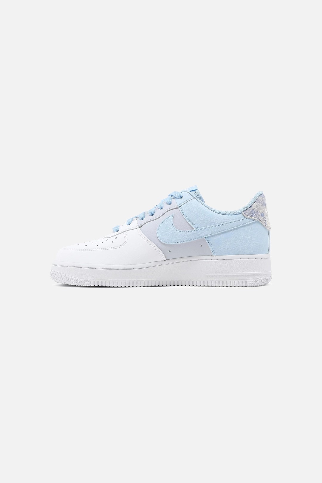 Air Force 1 '07 LV8 'Psychic Blue'
