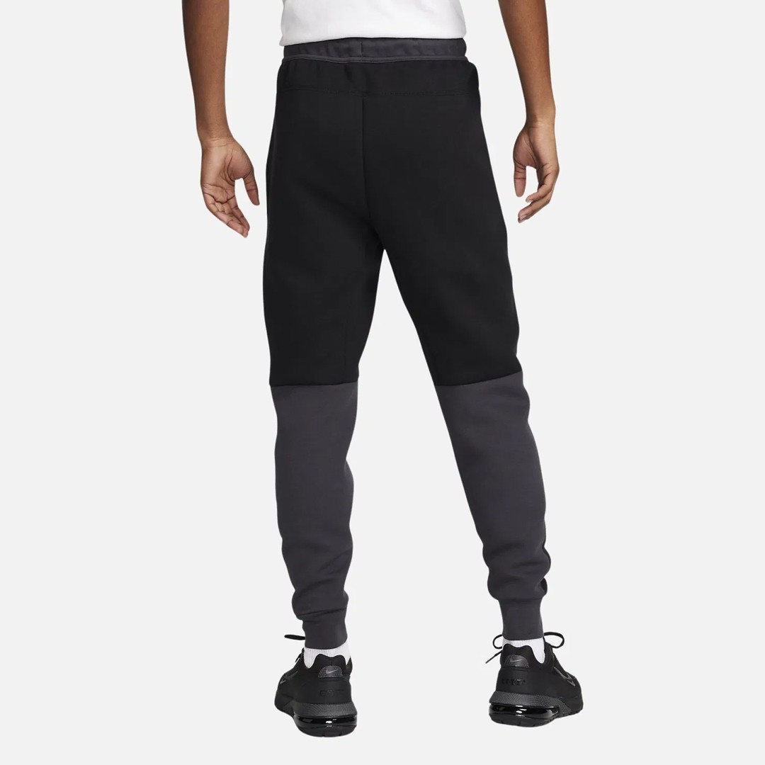 Tech Fleece Joggers - Siyah/Dark Smoke Grey/Light Crimson