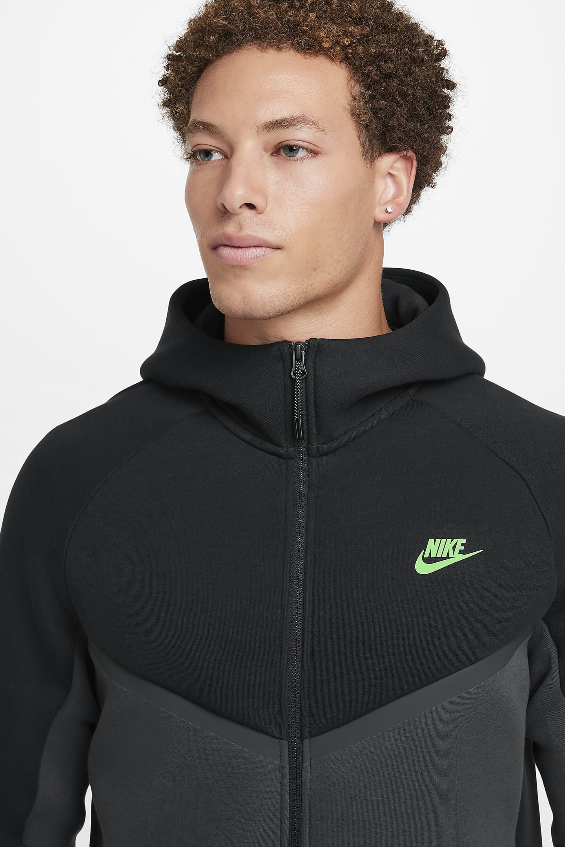 Tech Full-Zip Windrunner Hoodie - Black/Anthracite/Green Strike