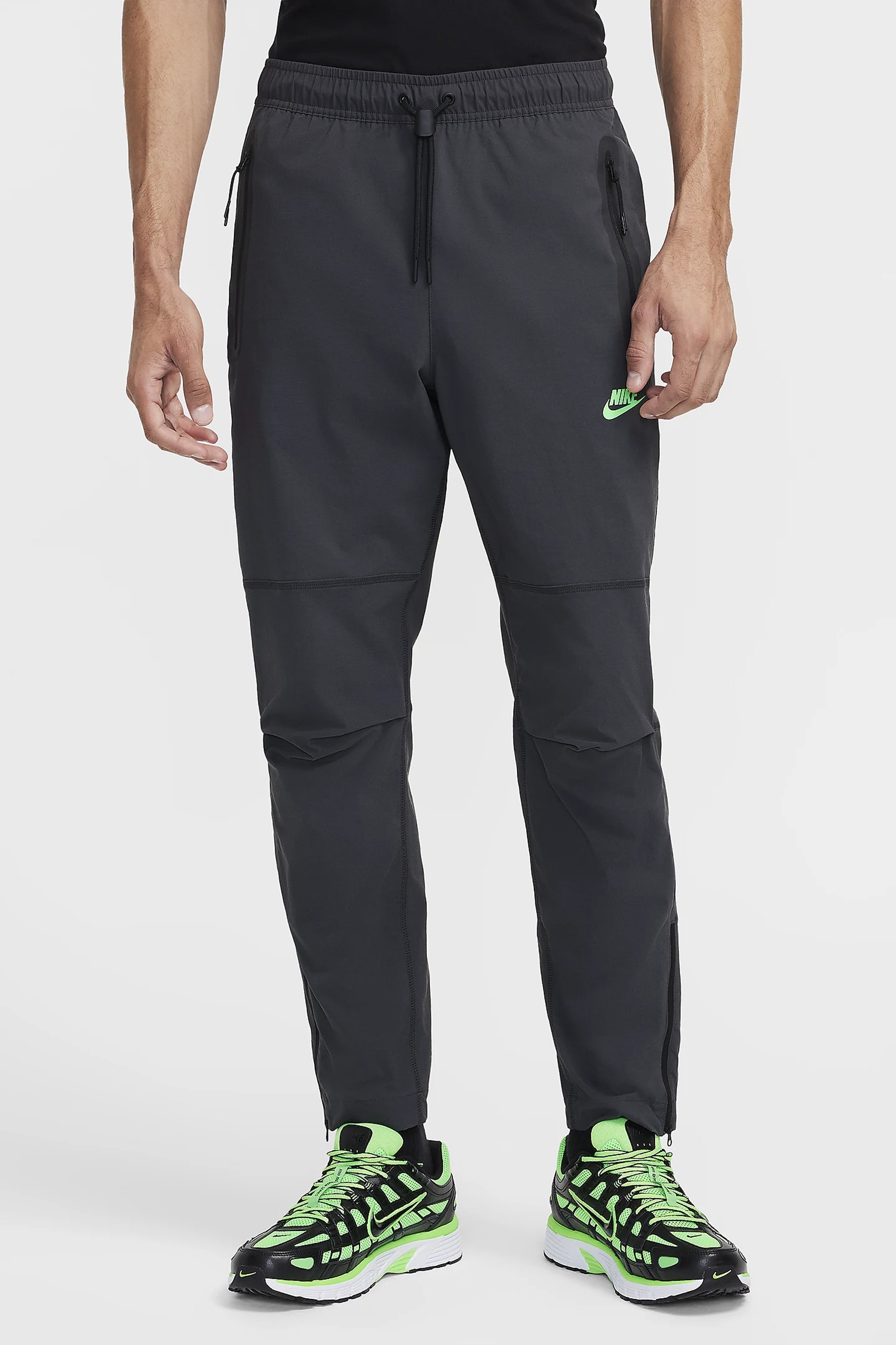 Tech Woven Trousers - Black/Anthracite/Green Strike