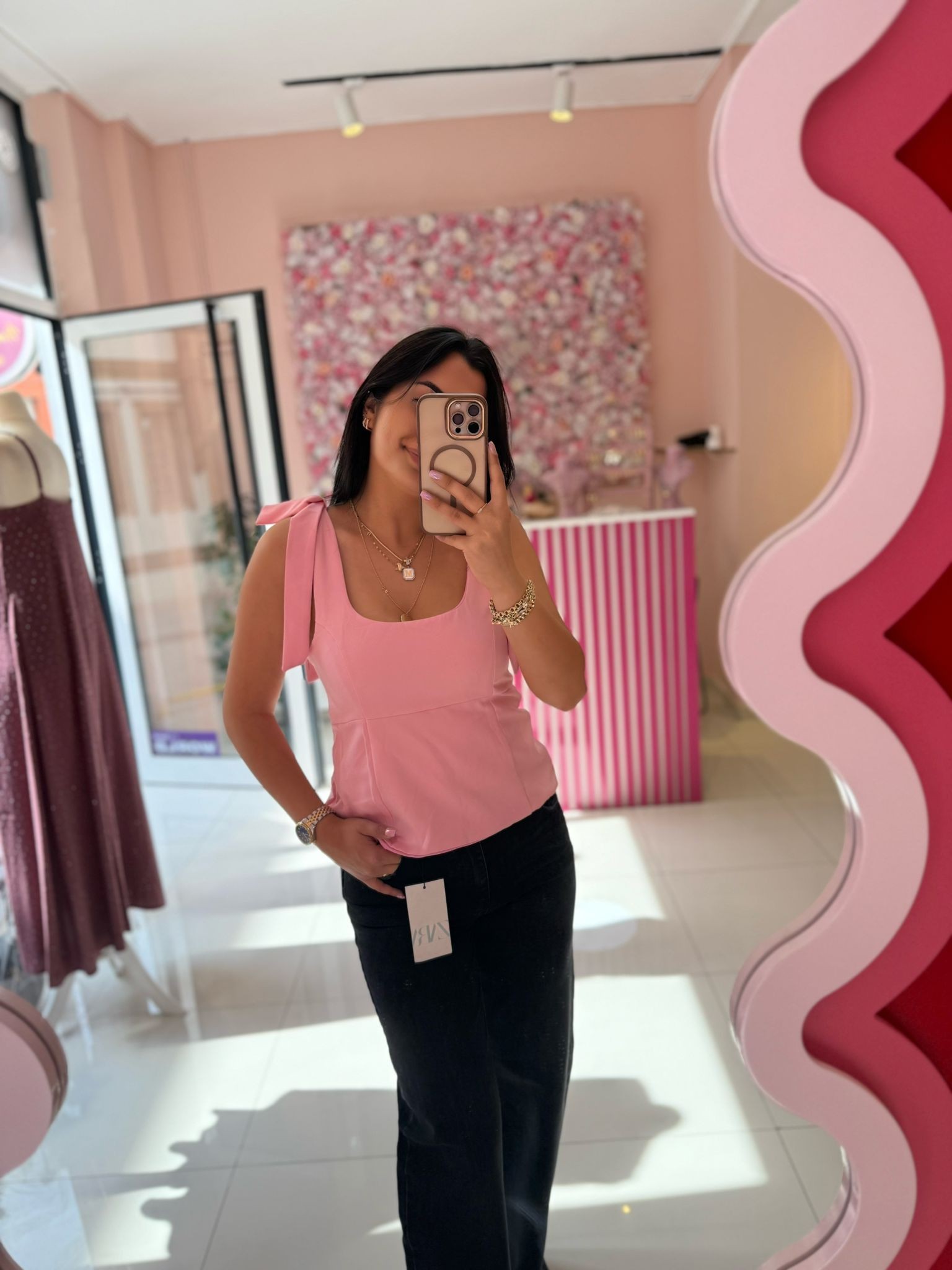 🖤 Siyah ve Pembe Fiyonk Askılı Bluz 🖤
