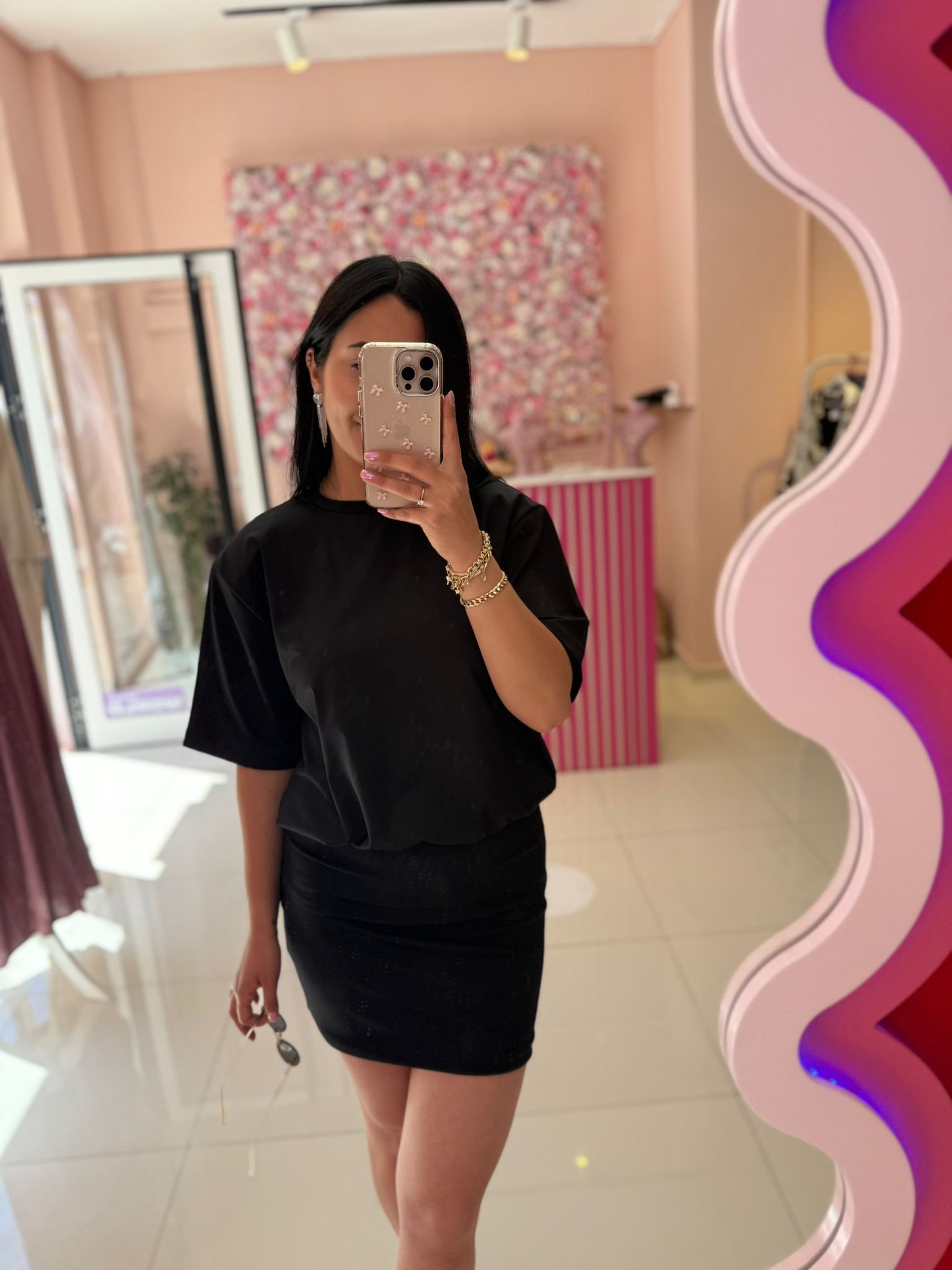 🖤 Minimal Şıklık, Maksimum Etki! Siyah Elbise 