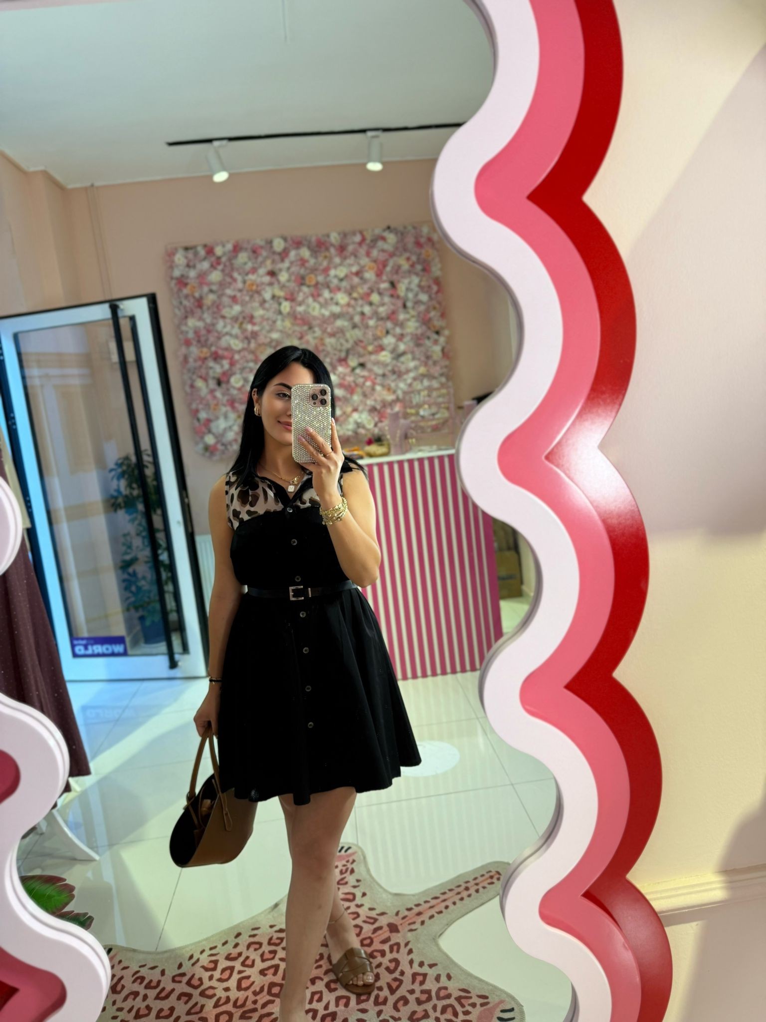 🖤 Siyah Gömlek Elbise Şıklığı 🖤
