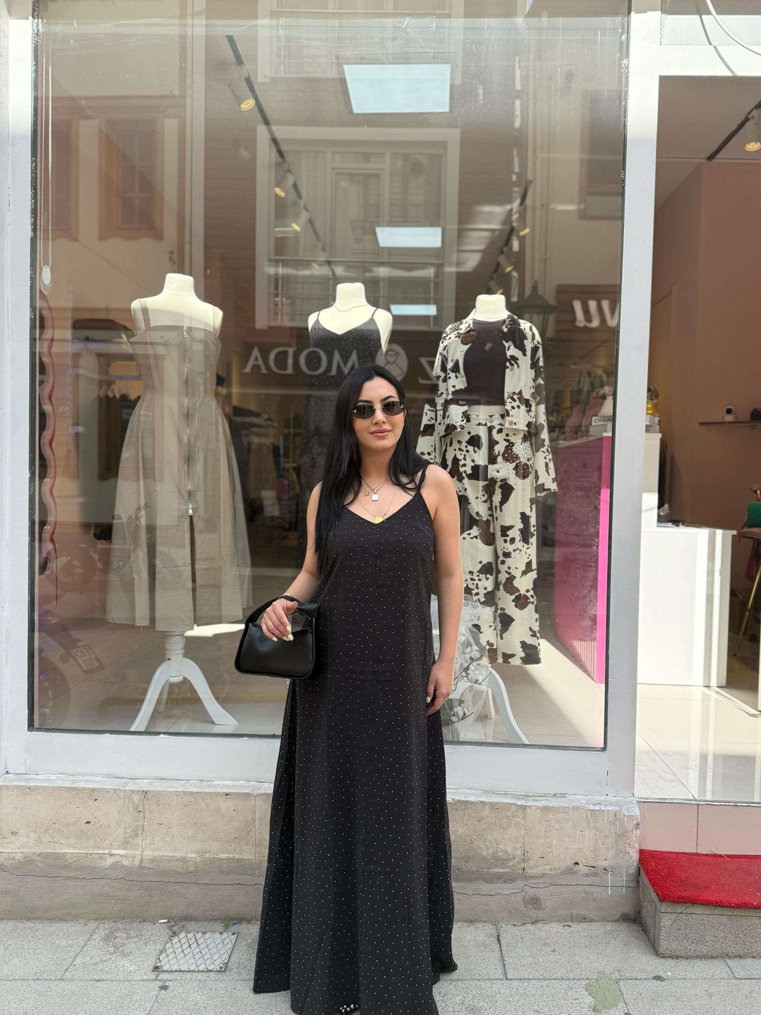🖤 Geceye Işıltı Katan Taşlı Elbiseler! (Siyah-Antrasit-Bordo)