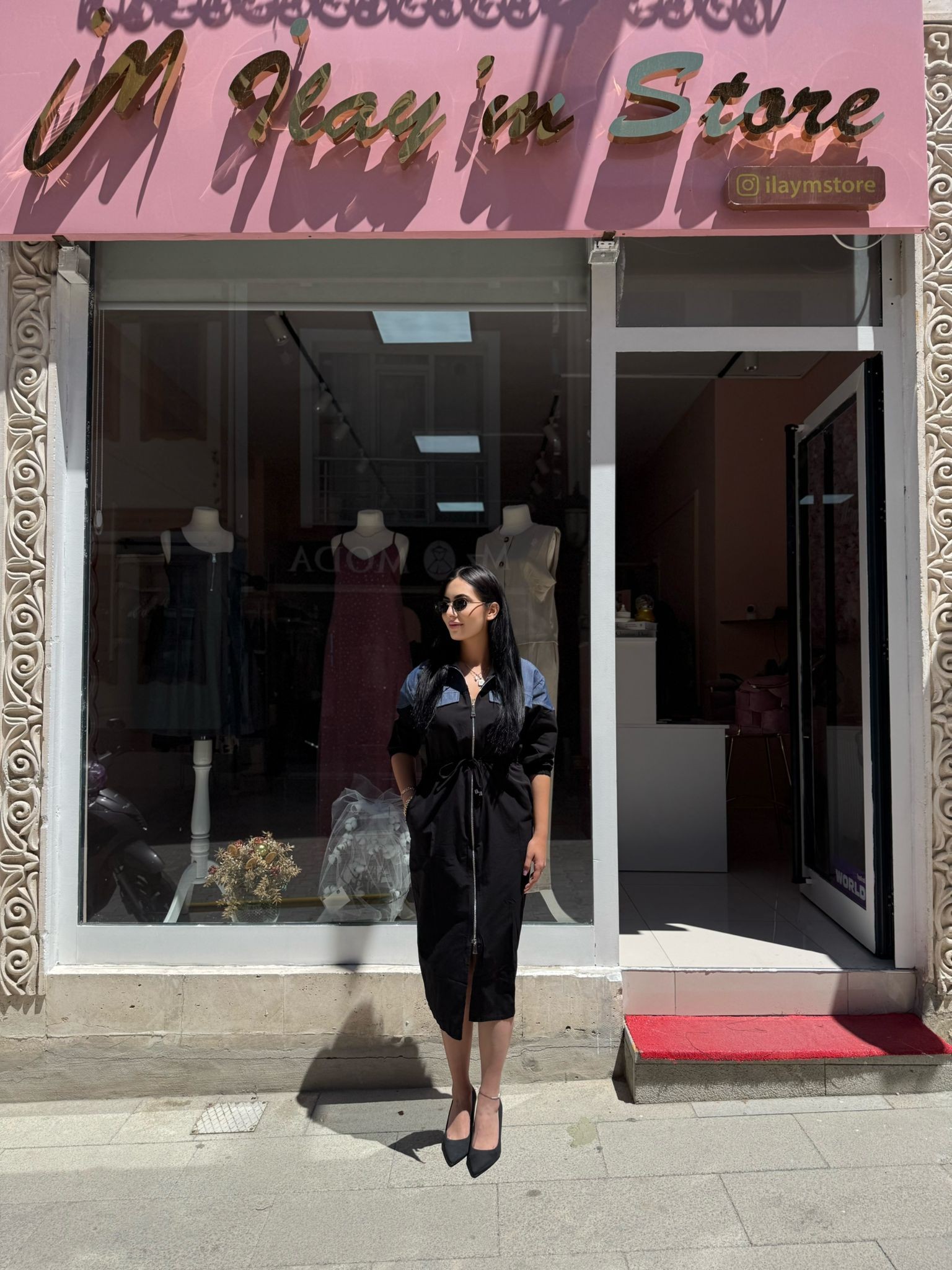 🖤 Güçlü Duruş, Modern Tasarım Elbise !