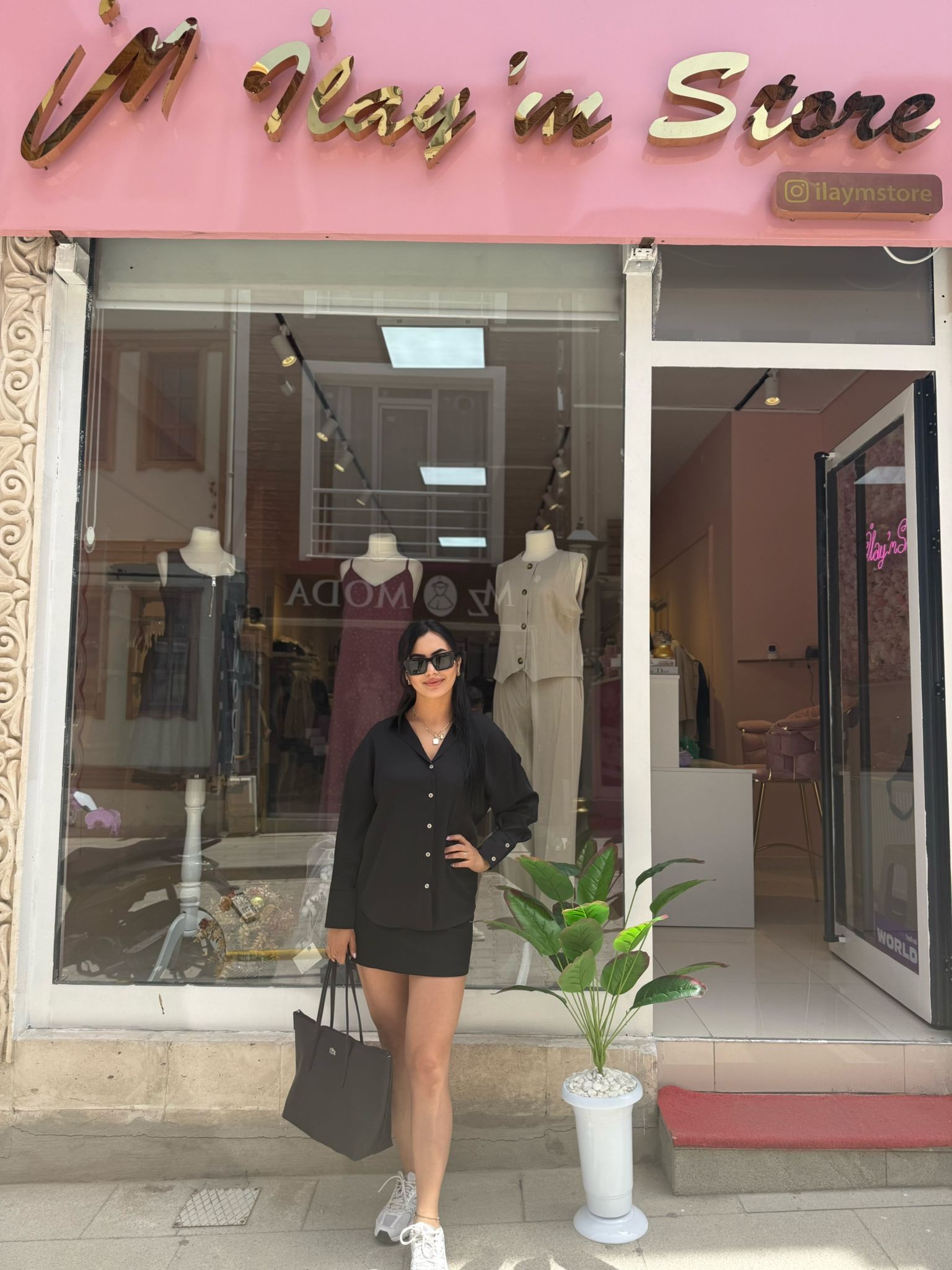🖤 Saten Gömlek Zarafeti , şimdi İlay’m Store’da!