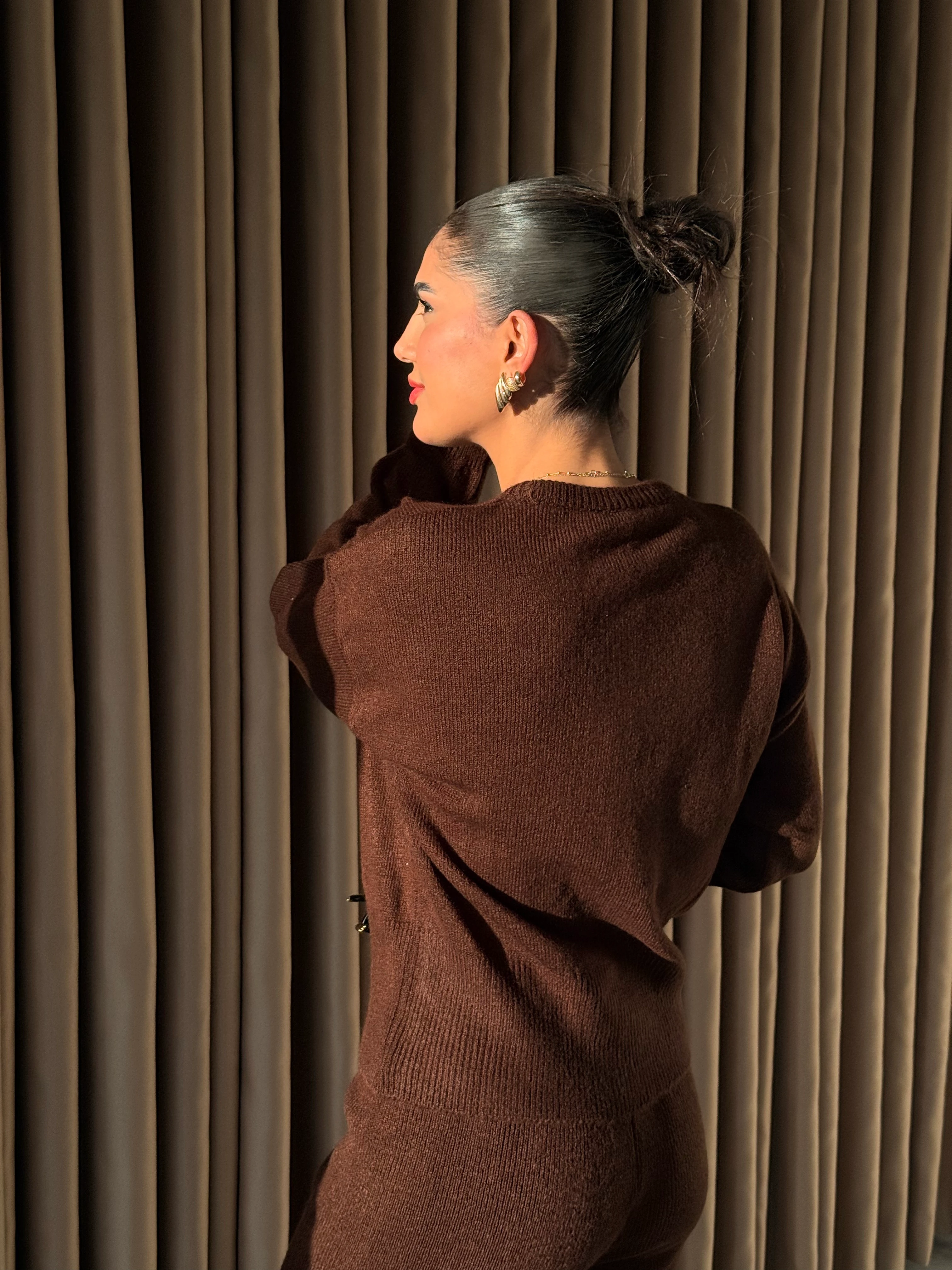 Kahve Düğmeli Triko Takım