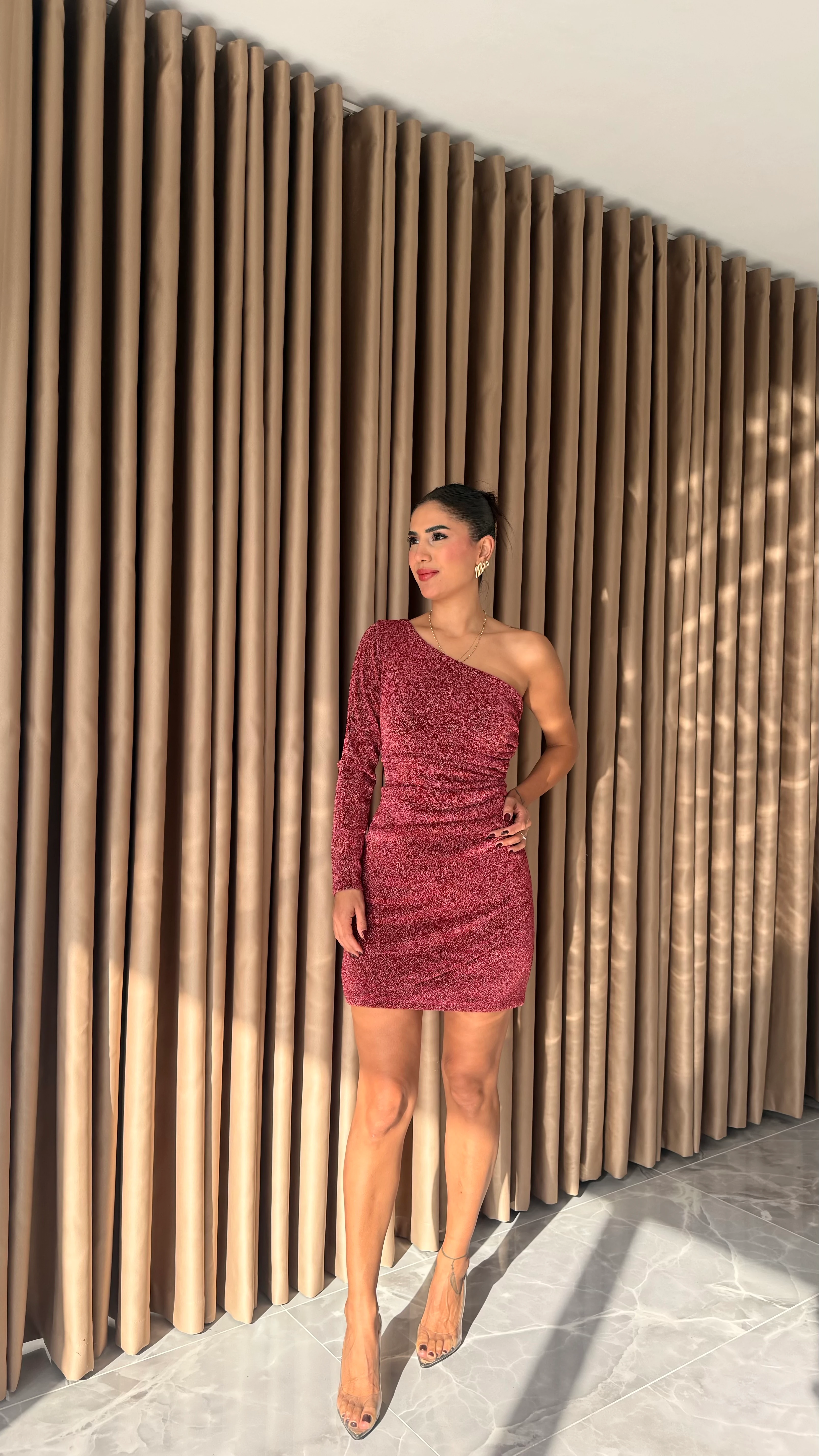 Tek Omuz Drapeli Elbise (ÖN SİPARİŞTİR. 1 ARALIK ÇIKIŞ TARİHİ.)