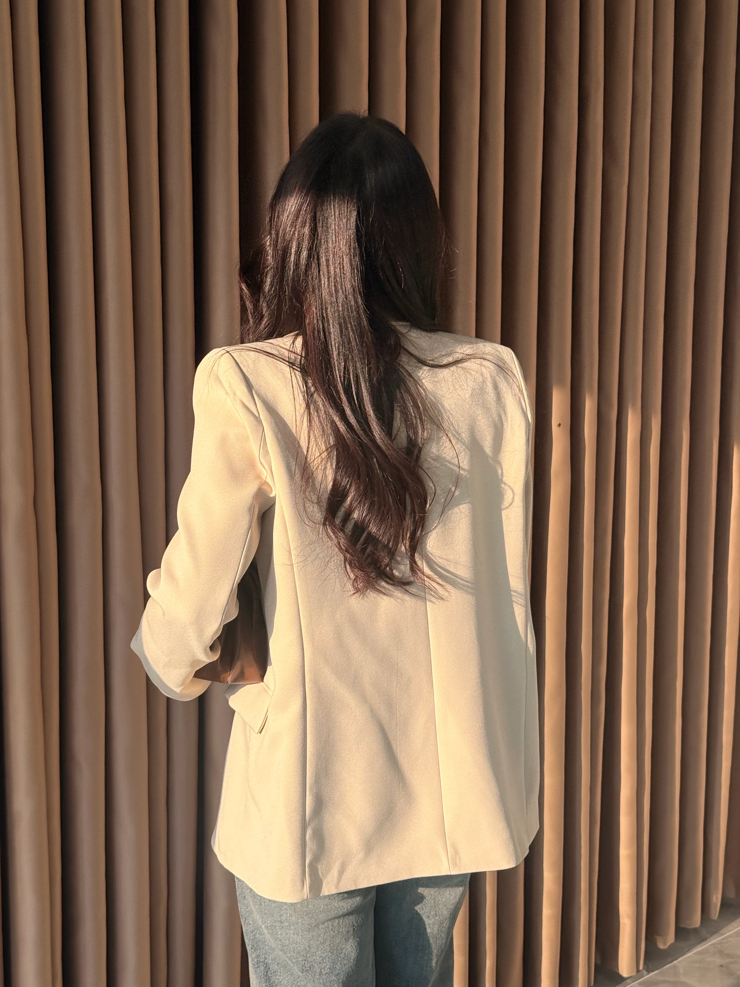 Astarı Çizgili Bej Blazer Ceket