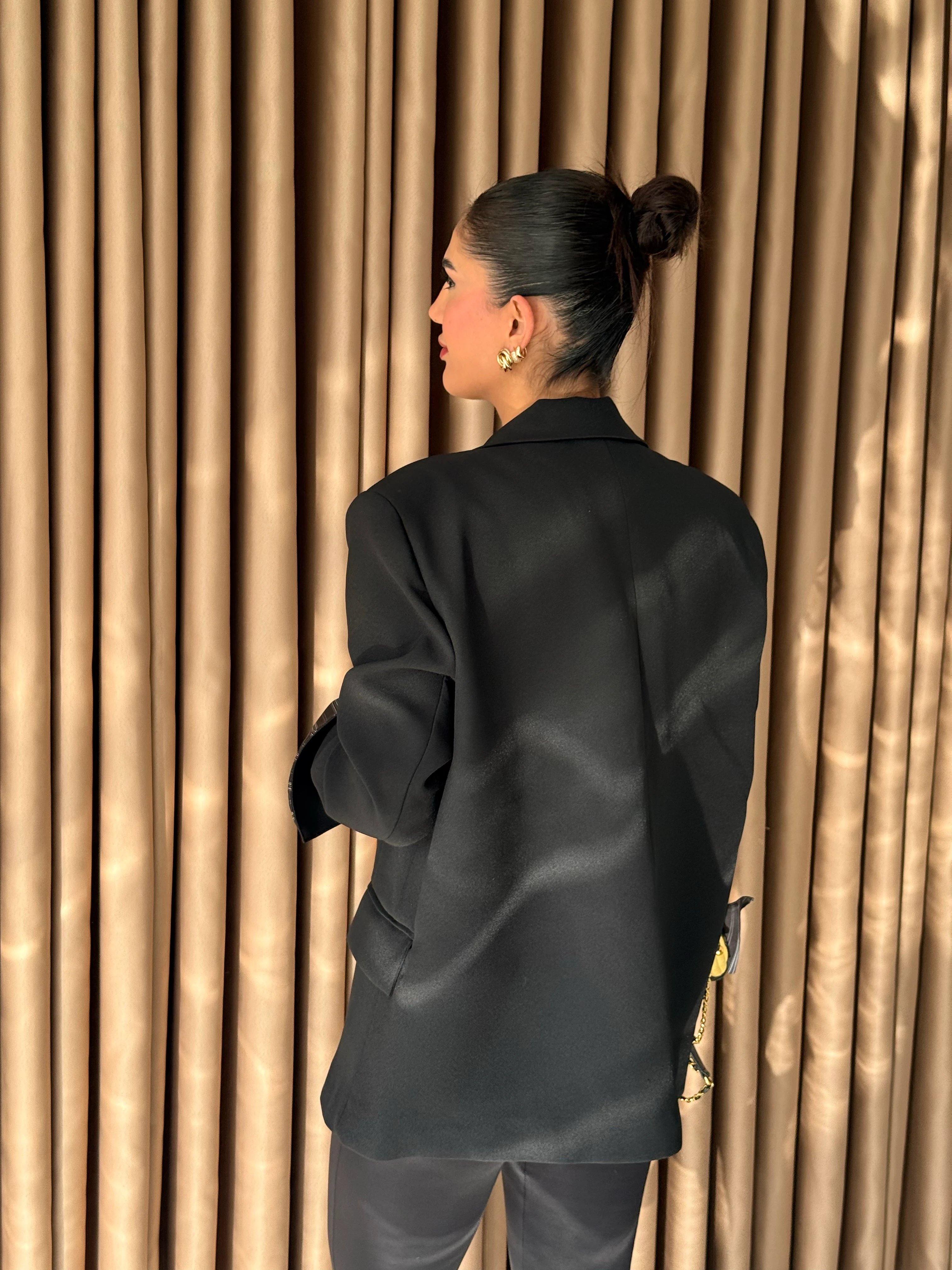 Kolu Katlamalı Çizgili Blazer