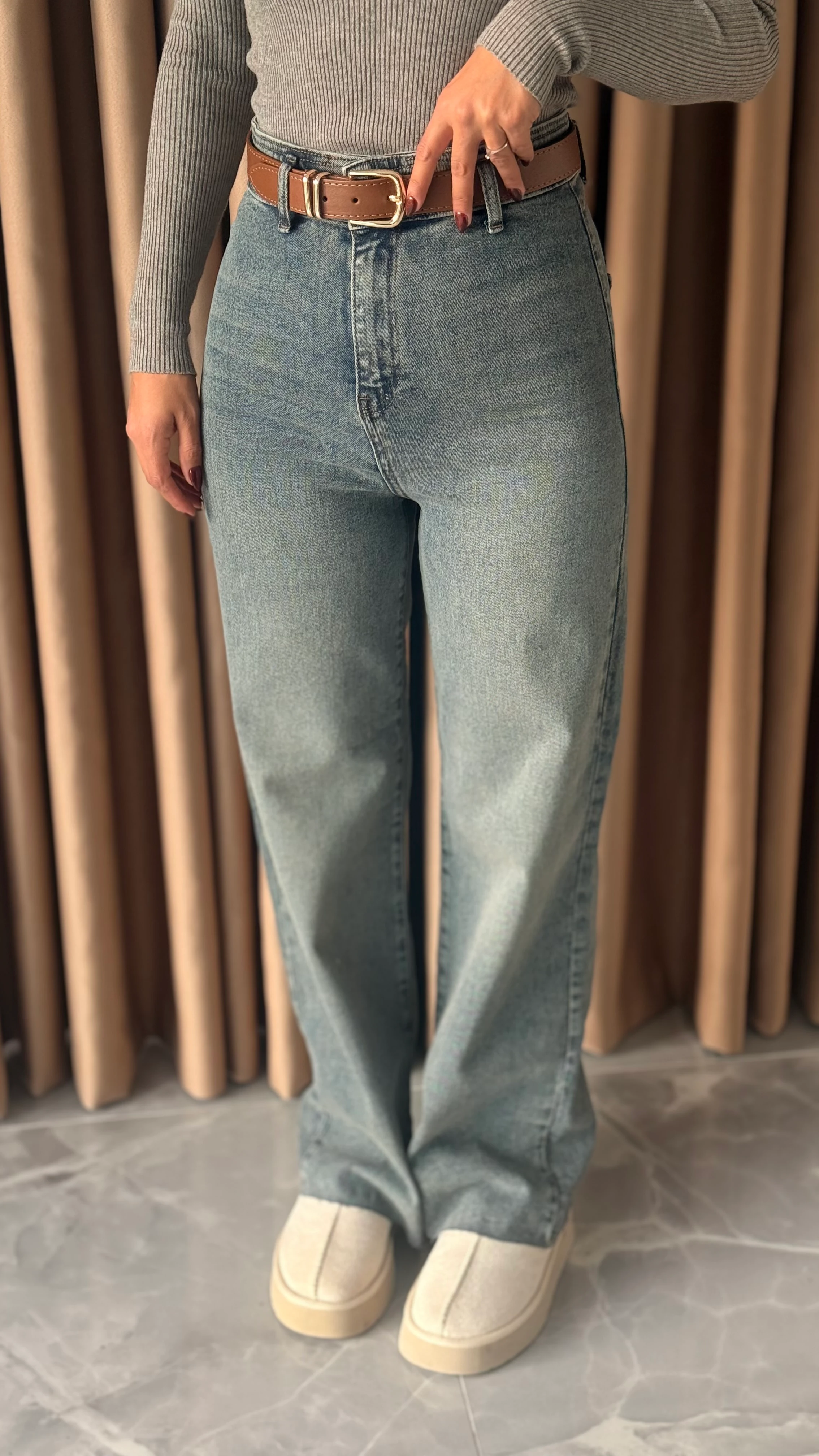 Yıkamalı Kemerli Jean 056