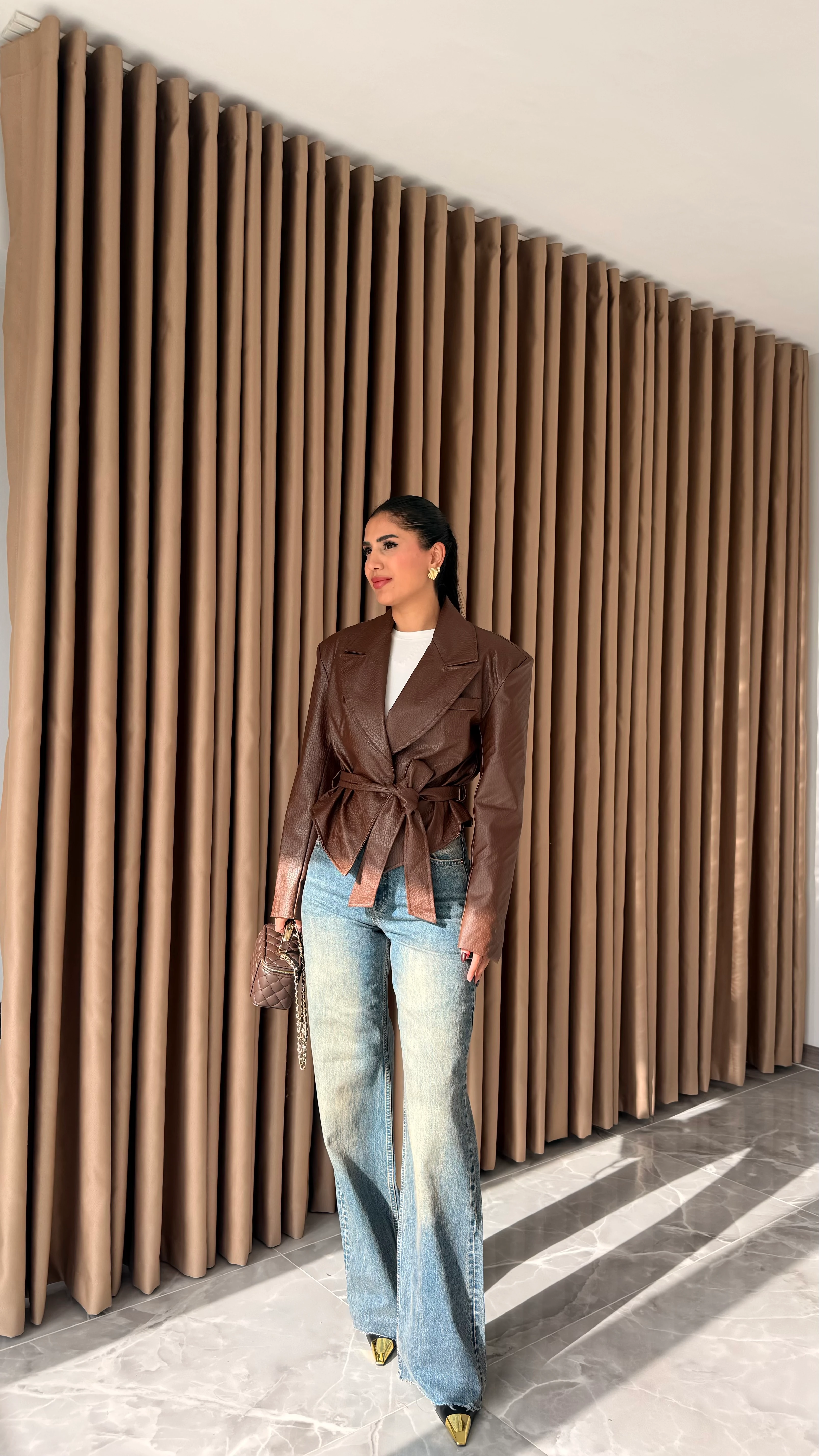 Tint Straight Jean 041