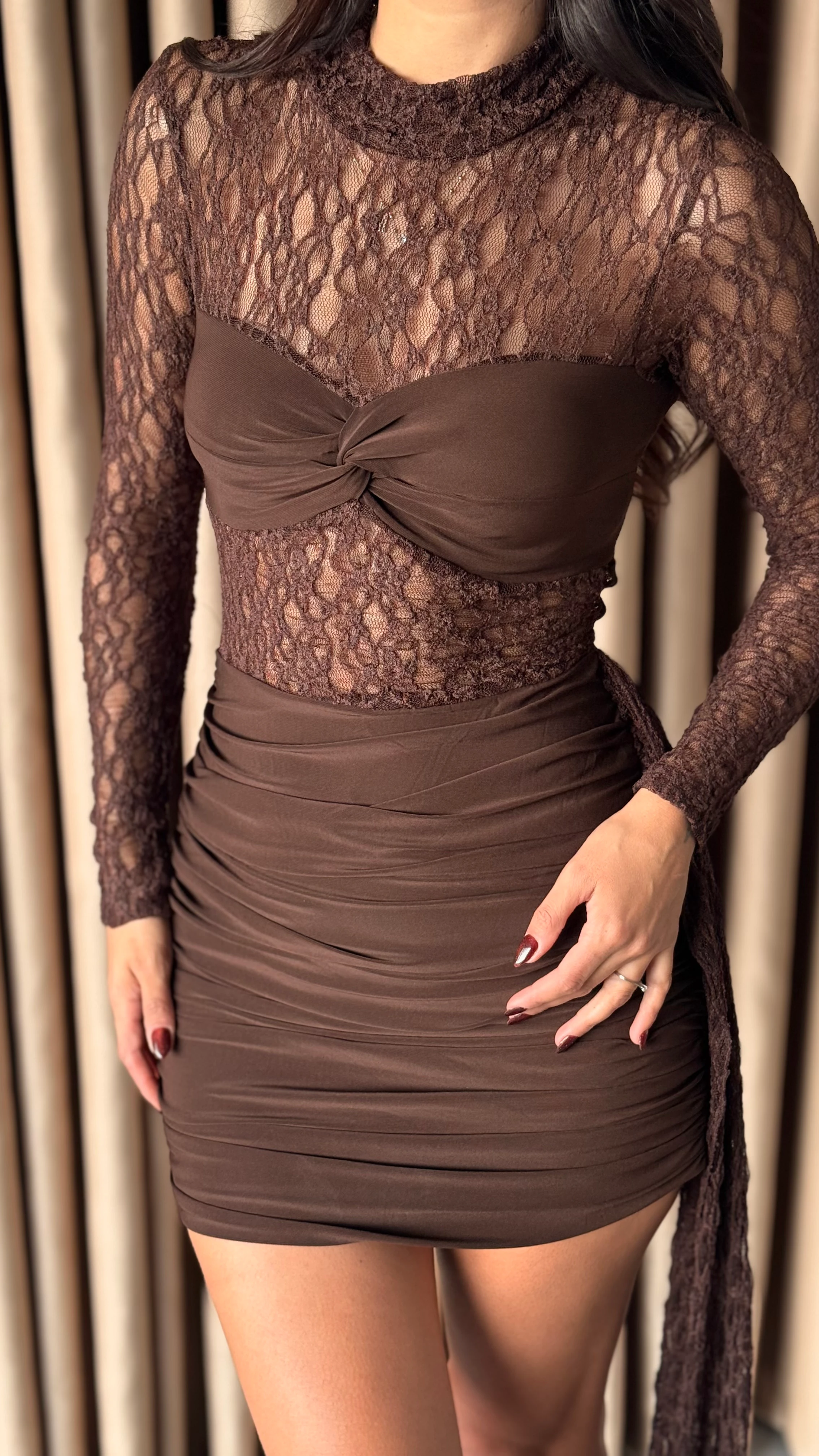 Dantel Detay Mini Elbise