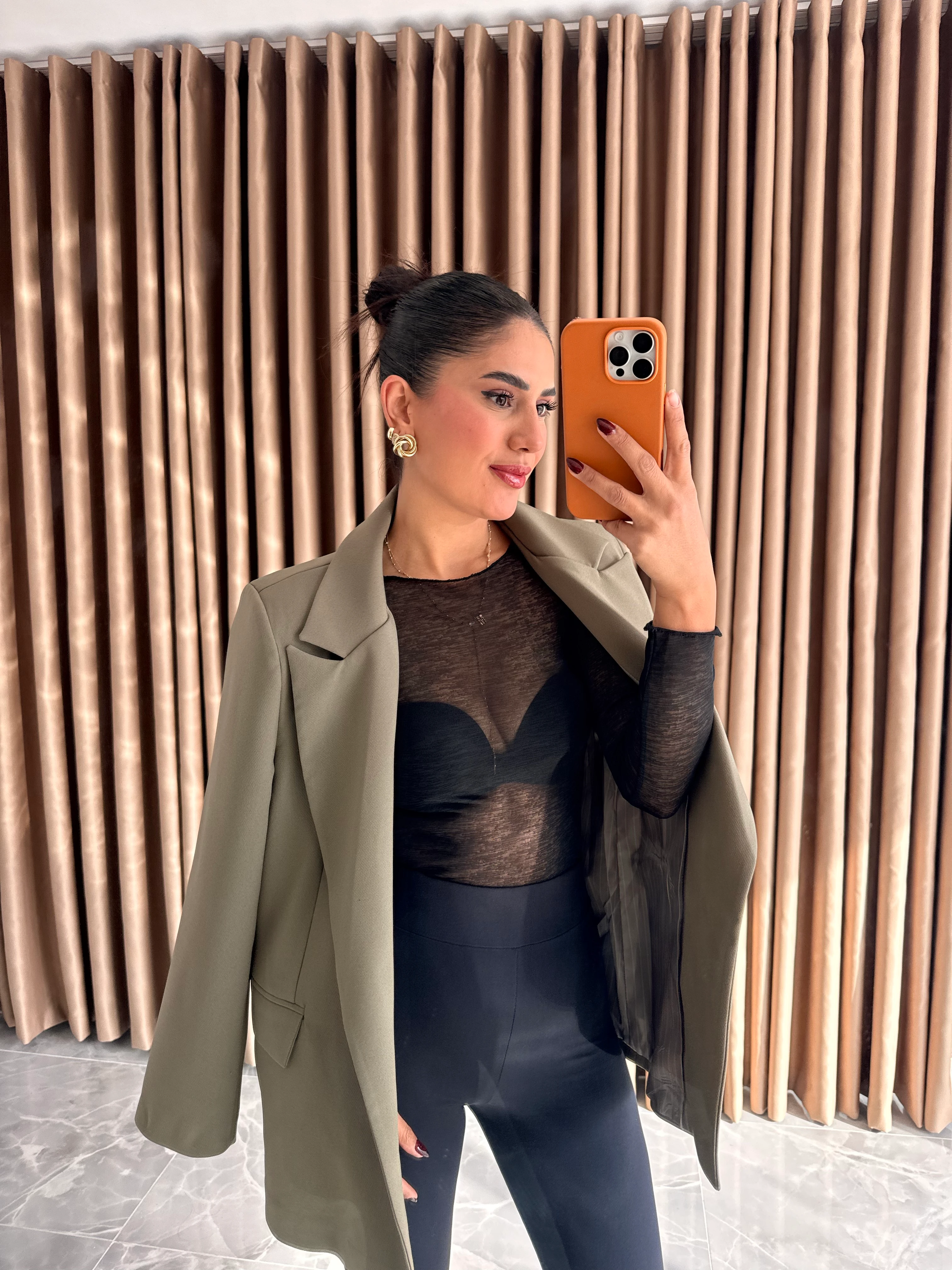 Siyah Transparan Bluz