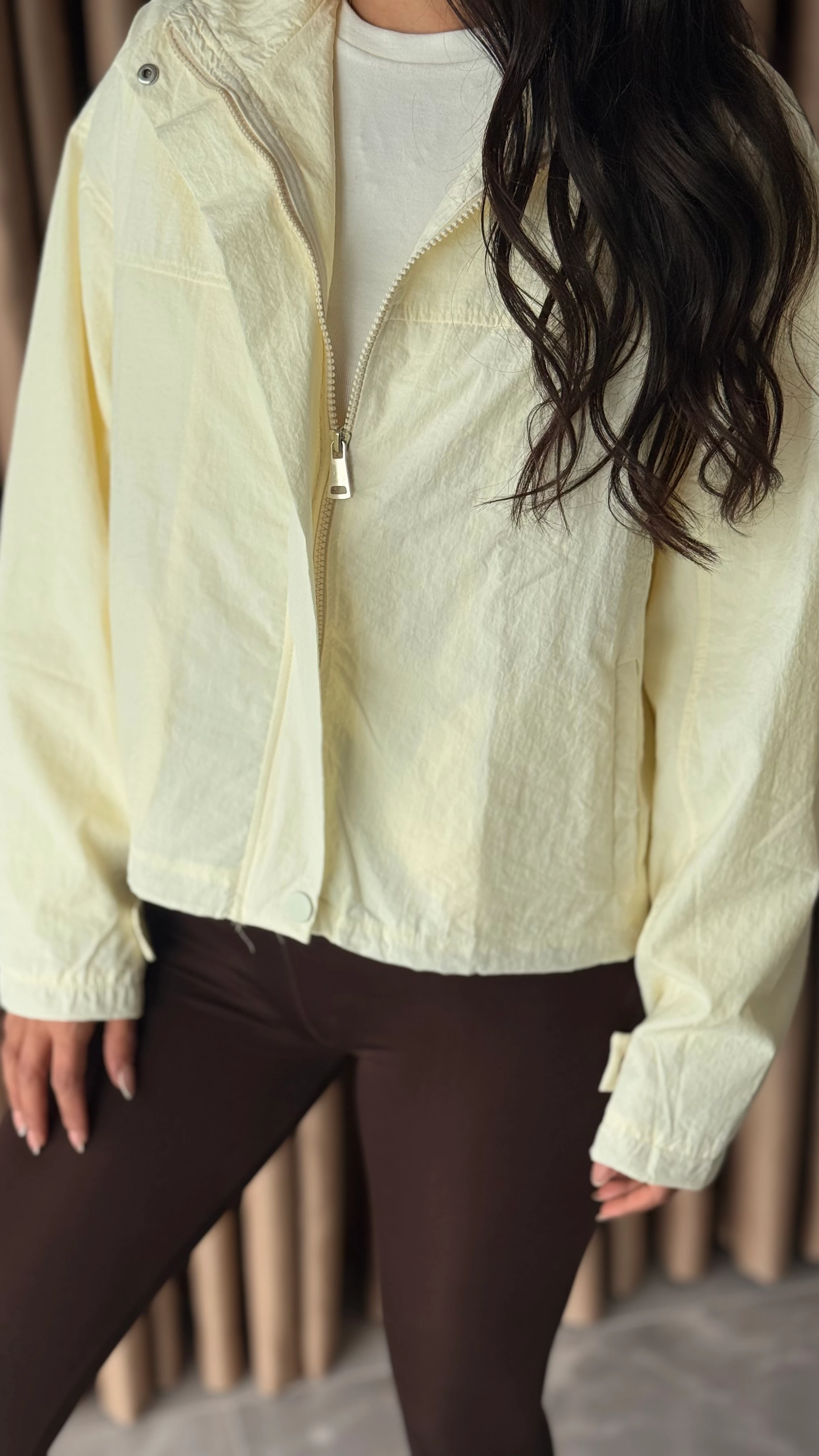 Ekru Dik Yaka Bomber Rüzgarlık