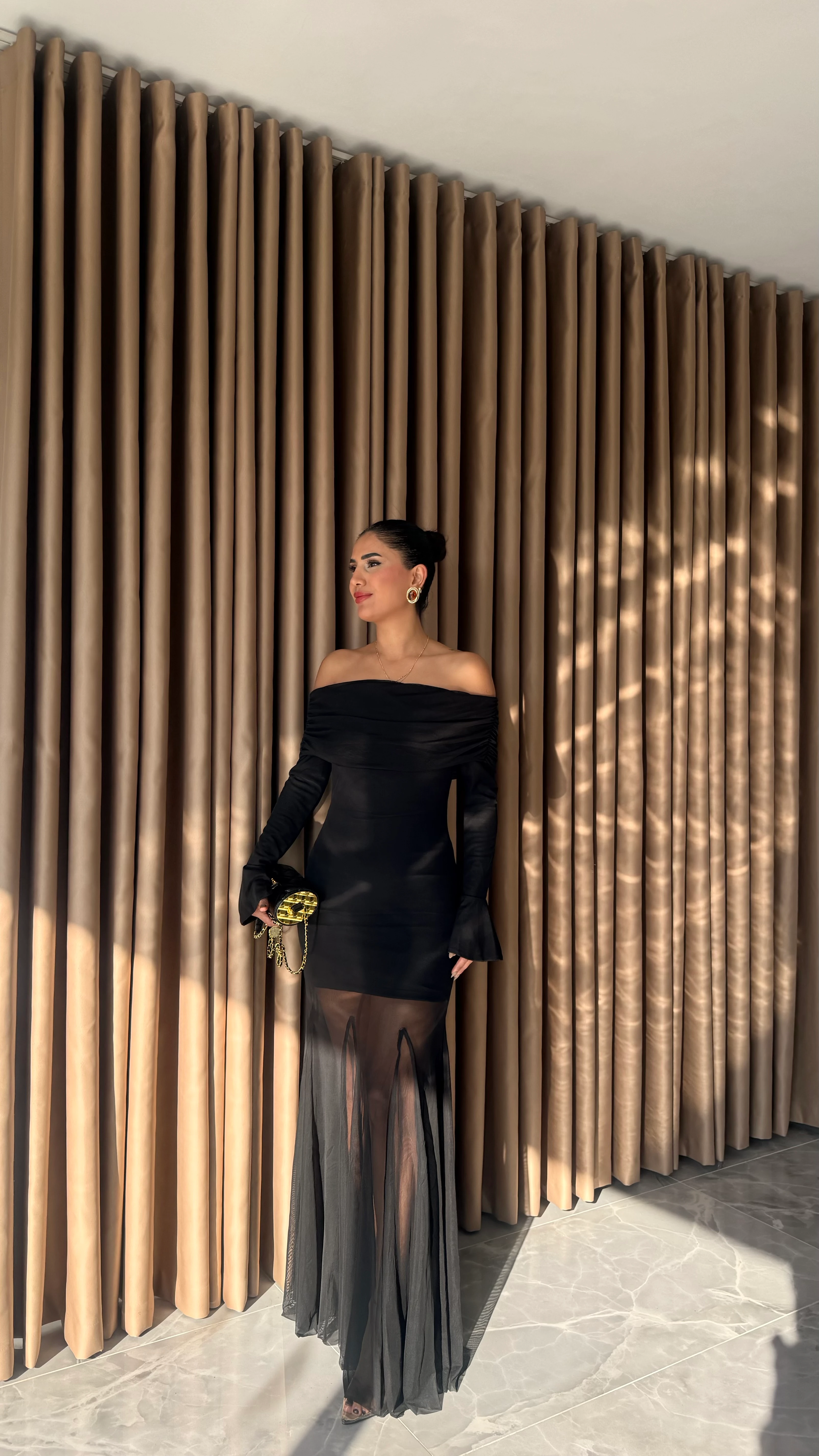 Madonna Yaka Eteği Tül Elbise